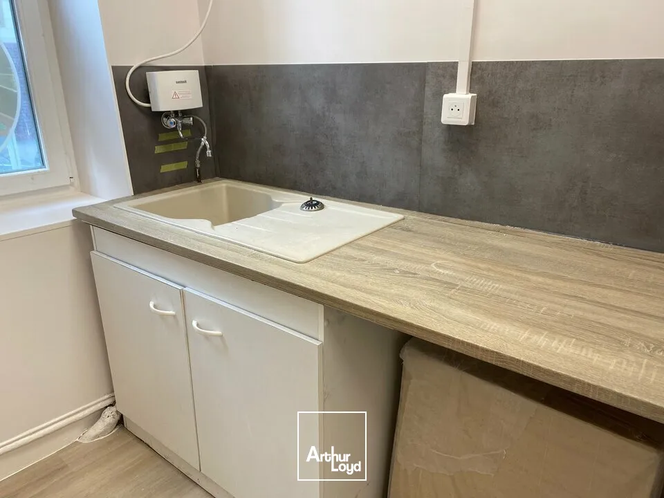 Locaux commerciaux - Location - CHALON SUR SAONE - 71100 - 64-64 - 7878315