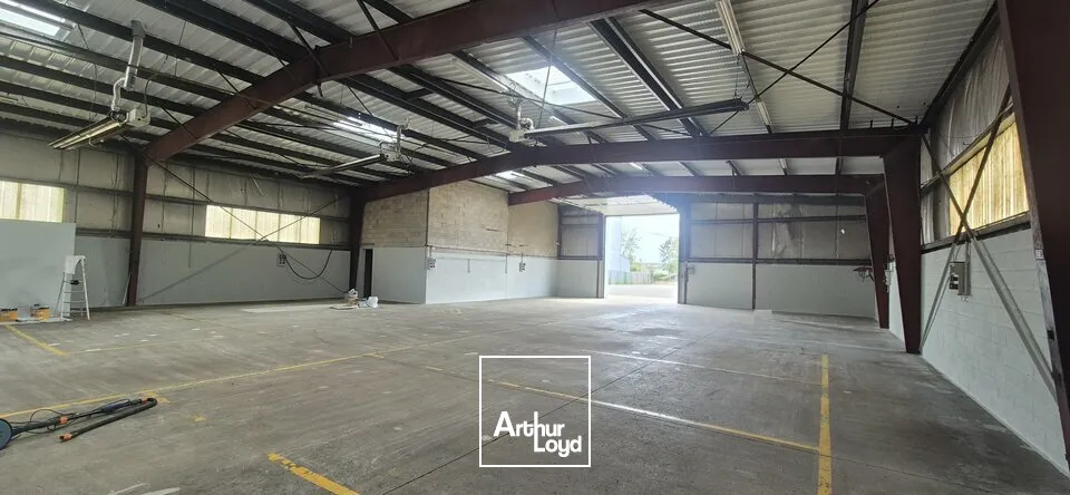 Locaux d'activité & Entrepôts - Location - FIXIN - 21220 - 670-670 - 7878326