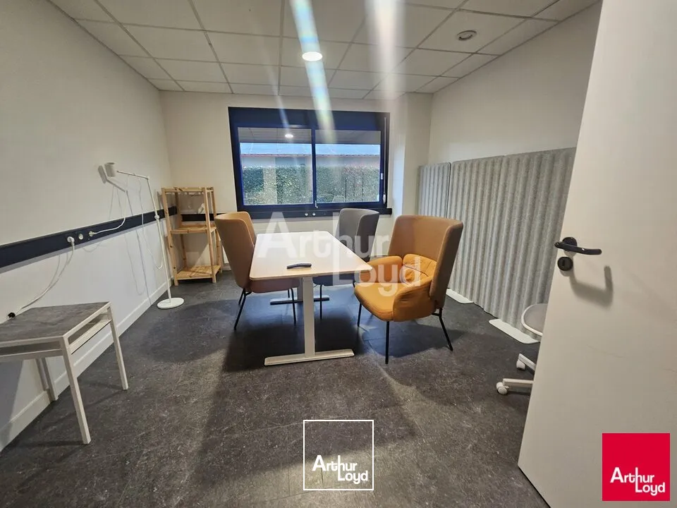 Bureaux - Location - BEAUCOUZÉ - 49070 - 210-210 - 7878356