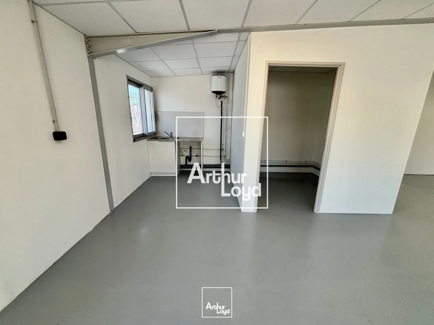 Locaux d'activité & Entrepôts - Location - SAINT JEAN DE VEDAS - 34430 - 160-160 - 7878482