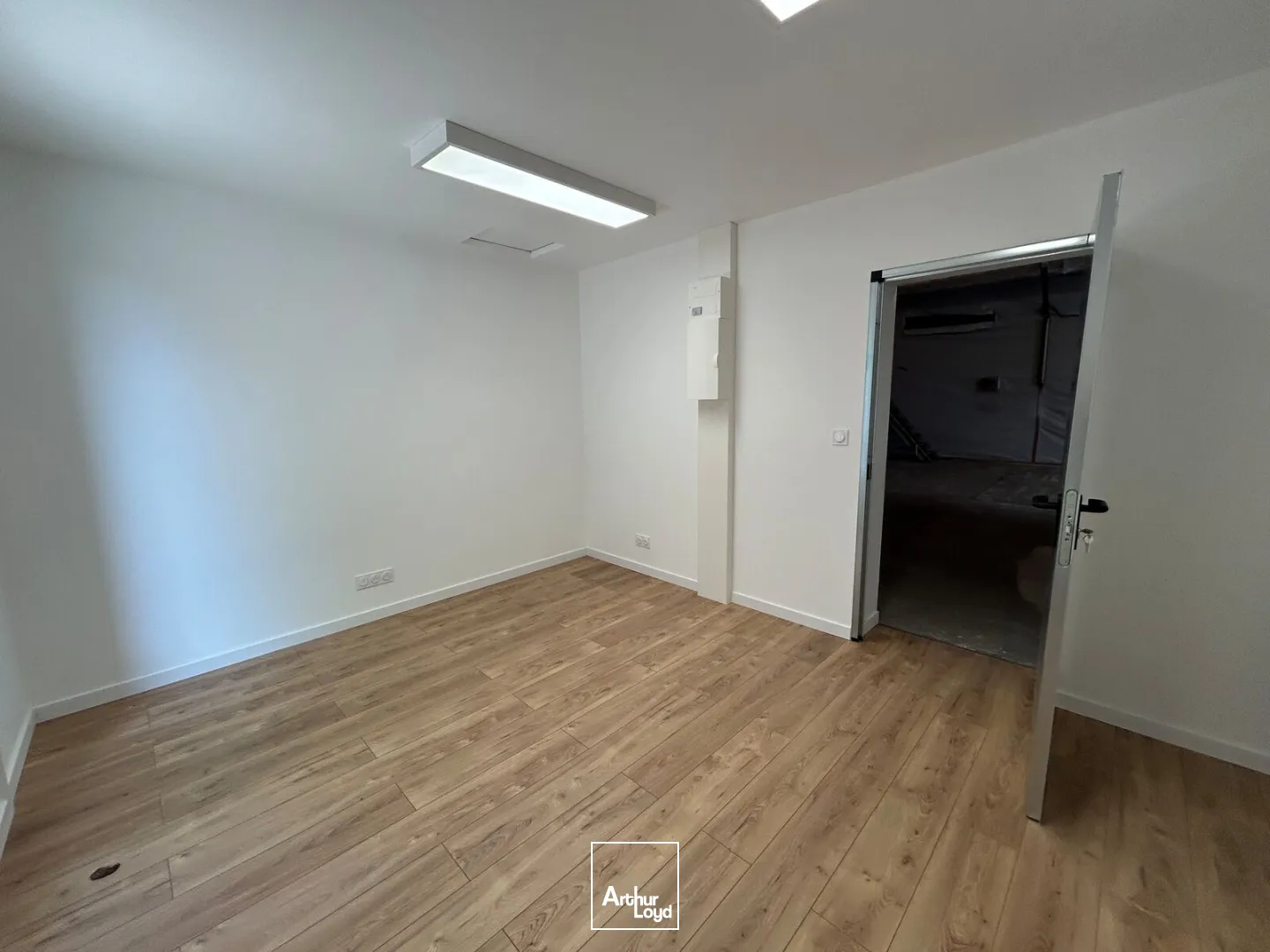 Locaux d'activité & Entrepôts - Location - MONTOIR DE BRETAGNE - 44550 - 211-211 - 7878678