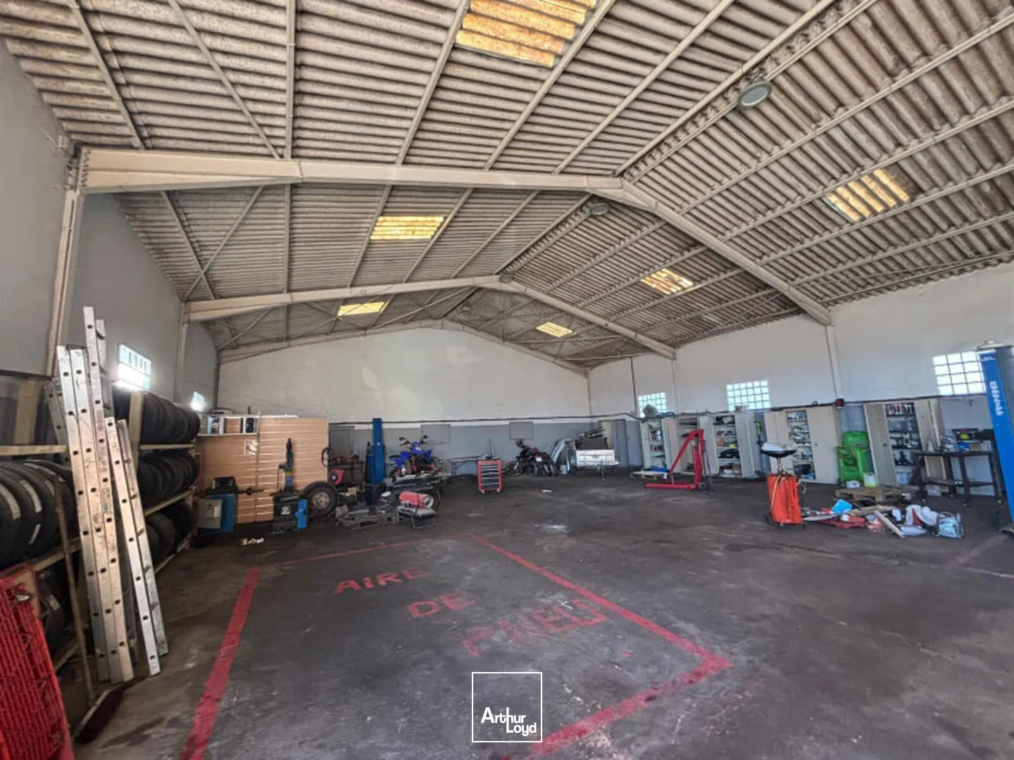 Locaux d'activité & Entrepôts - Vente - NARBONNE - 11100 - 650-650 - 7878786