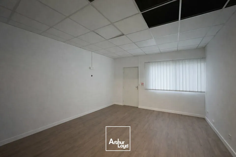 Locaux commerciaux - Location - TOURS - 37000 - 80-80 - 7879374