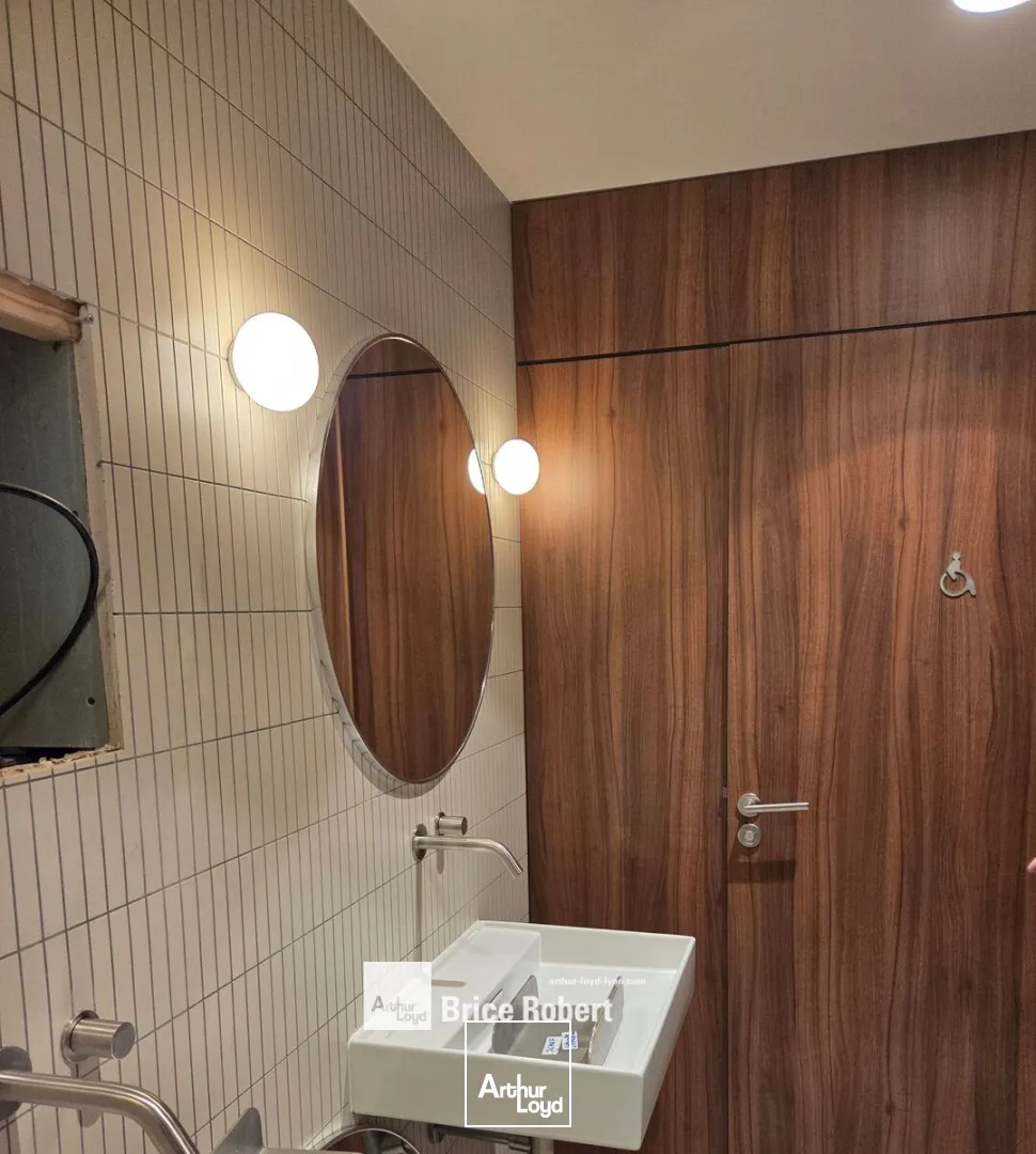 Bureaux - Location - LYON - 69006 - 690.4-690.4 - 7879481