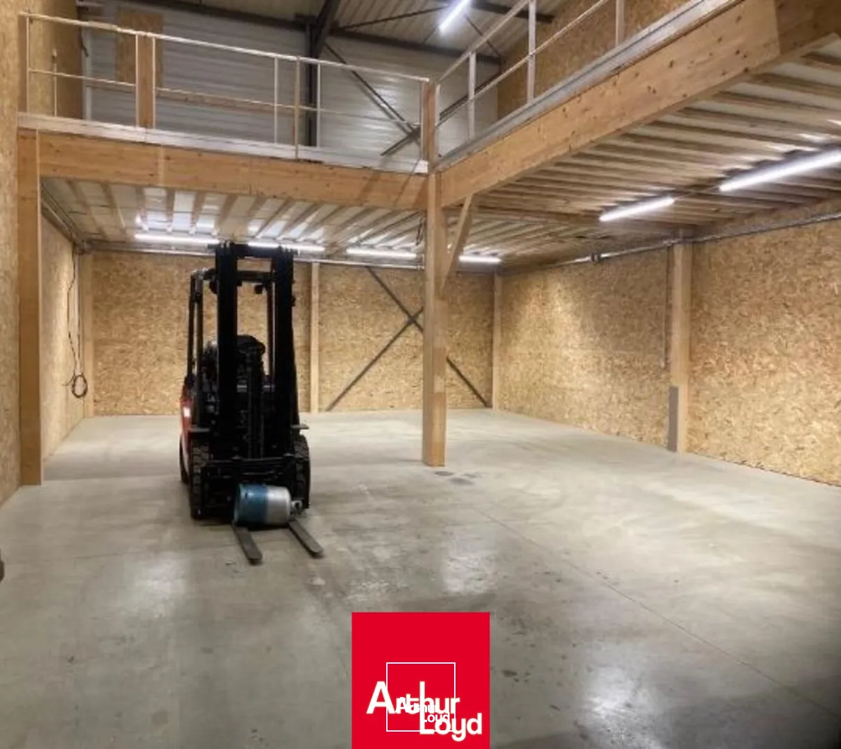 Locaux d'activité & Entrepôts - Location - LIMAS - 69400 - 346-346 - 7880068