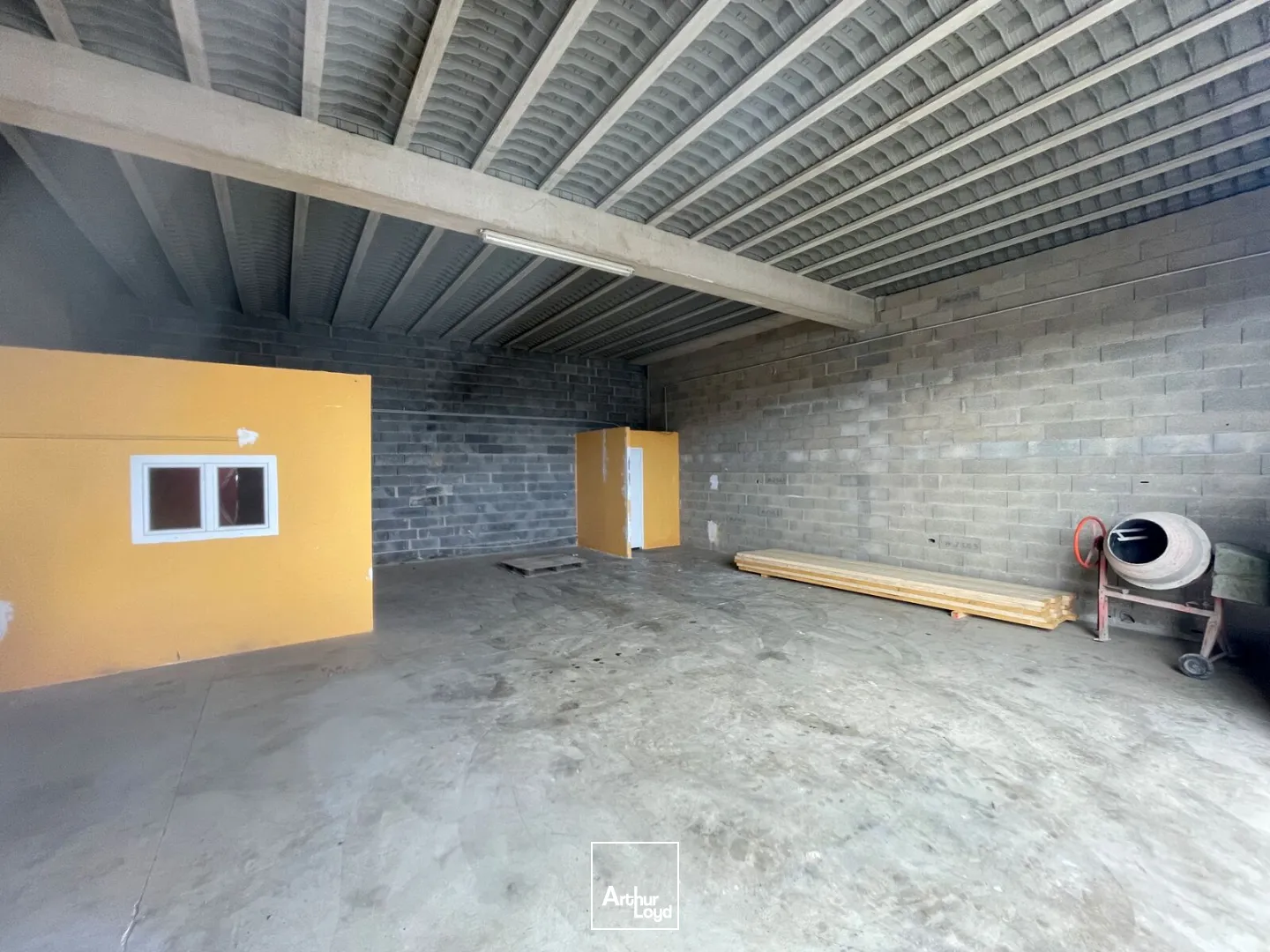 Locaux d'activité & Entrepôts - Location - BEZIERS - 34500 - 106-212 - 7880114