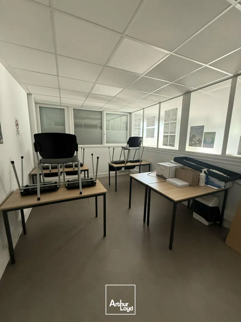 Locaux d'activité & Entrepôts - Location - BRIVE LA GAILLARDE - 19100 - 1200-1200 - 7880500