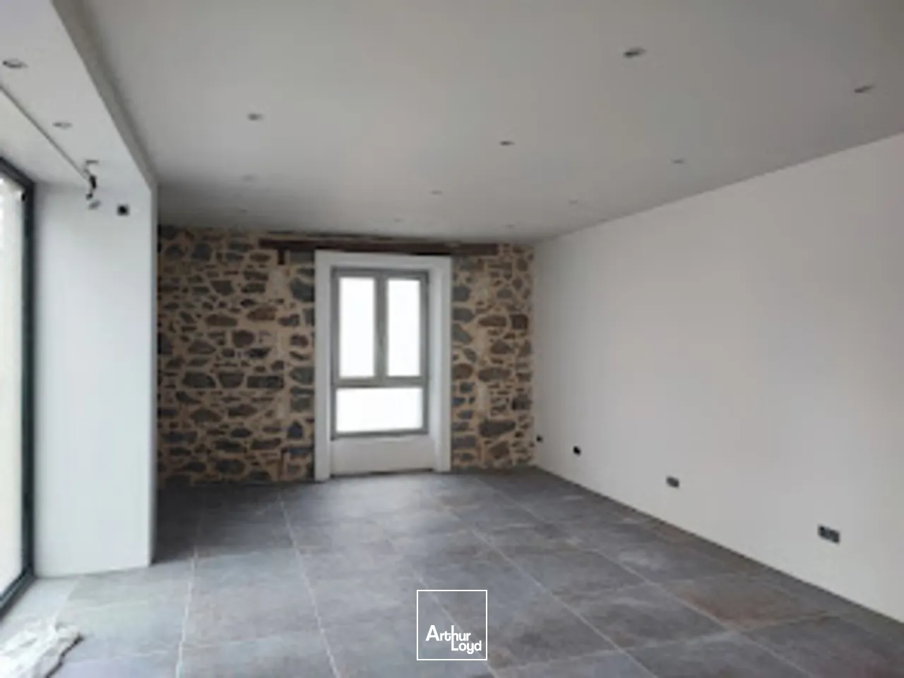 Locaux commerciaux - Location - LIMOGES - 87100 - 28-28 - 7888712