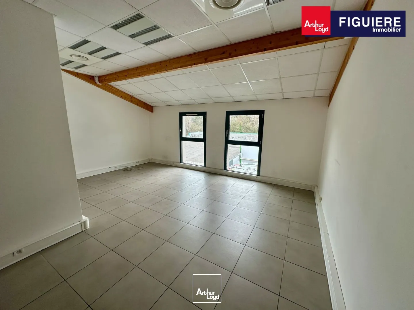 Bureaux - Location - LE THOLONET - 13100 - 36-36 - 7888904