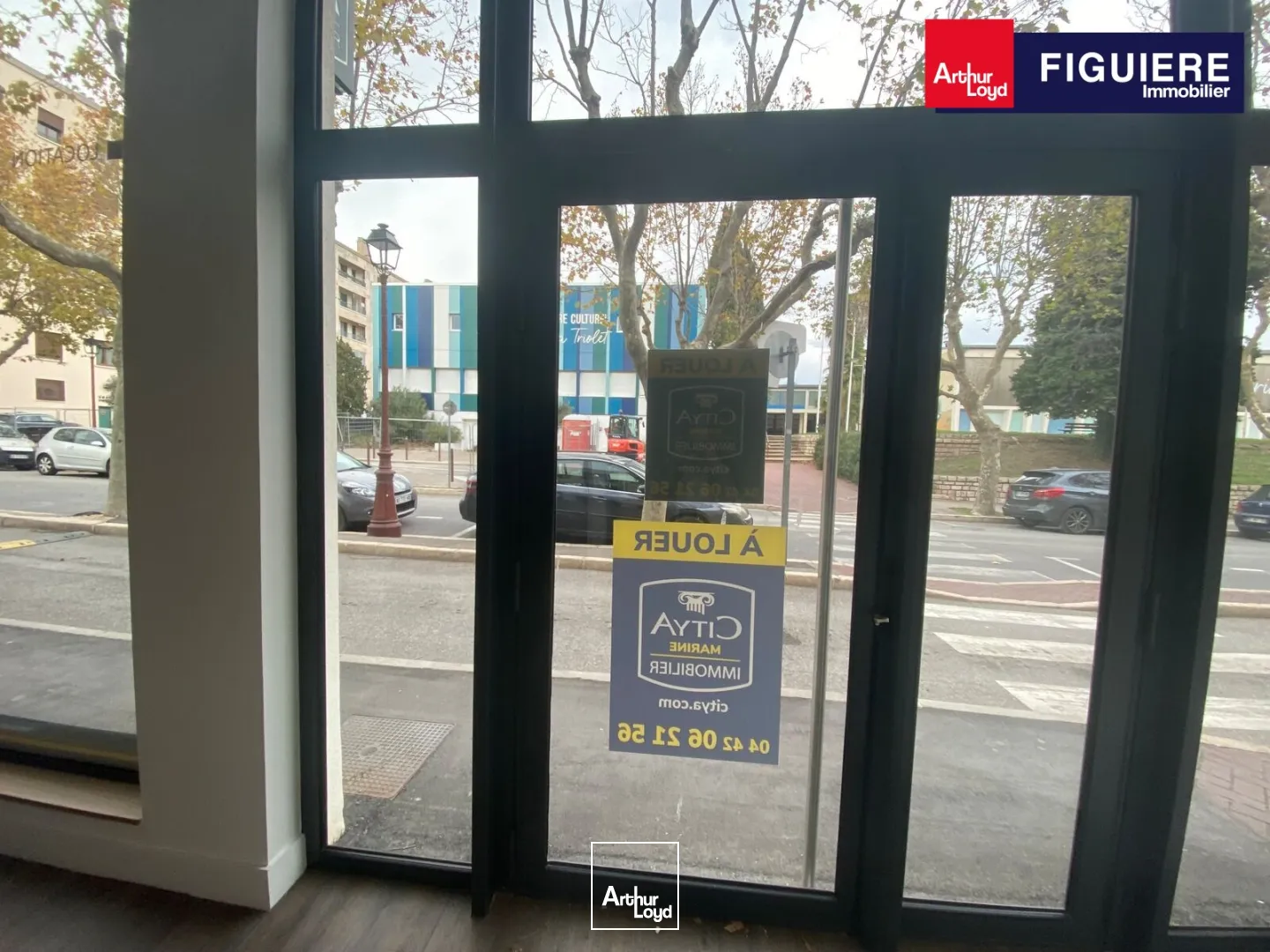Bureaux - Location - PORT DE BOUC - 13110 - 246-246 - 7889157