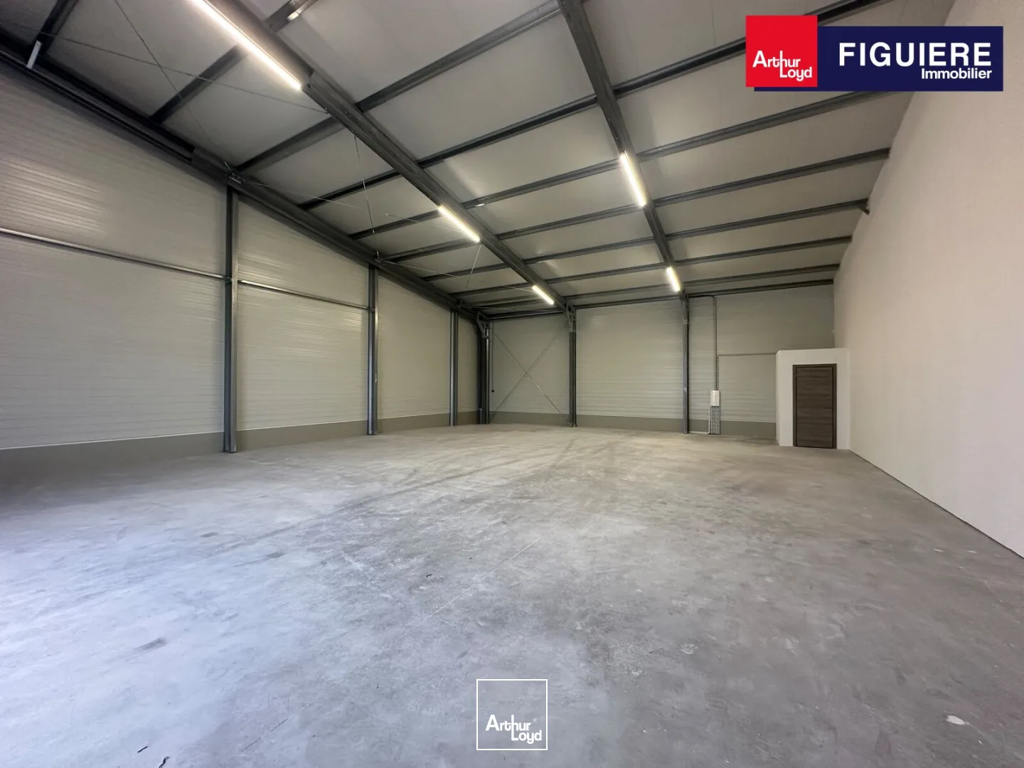 Locaux d'activité & Entrepôts - Location - ROGNAC - 13340 - 200-400 - 7889377