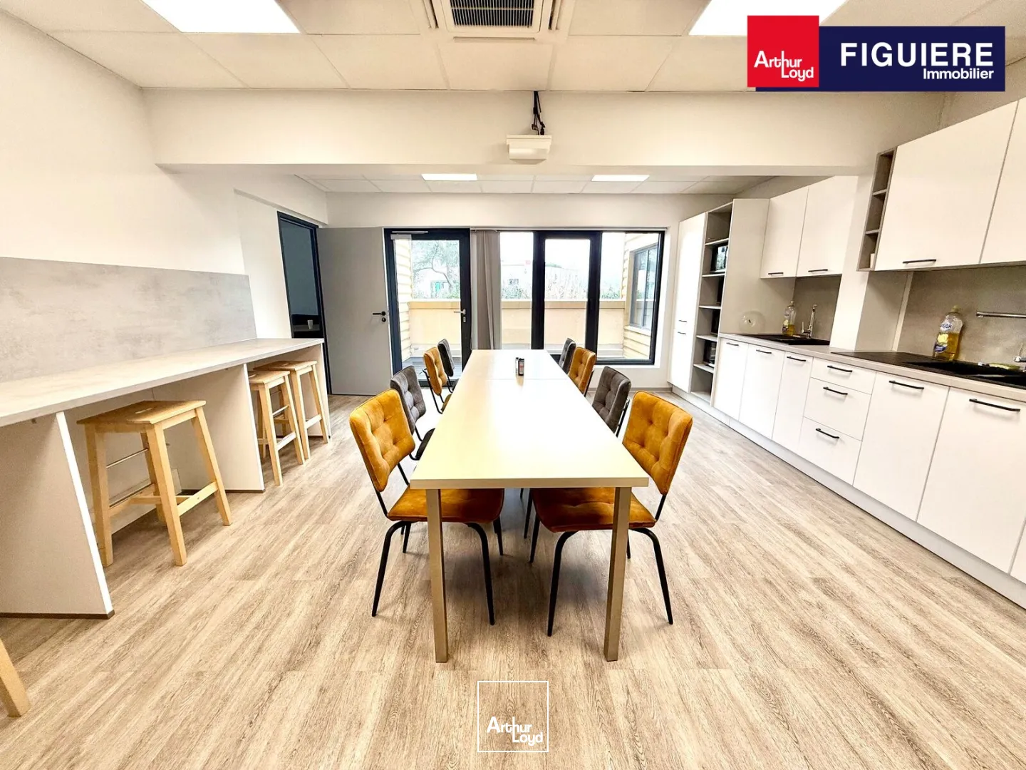Bureaux - Location - VITROLLES - 13127 - 206.6-206.6 - 7889429