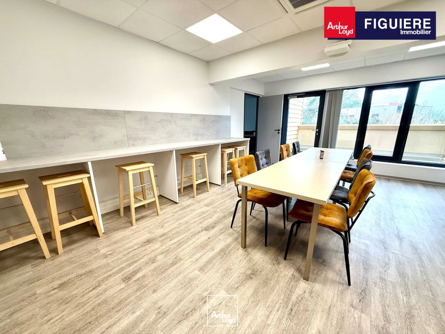 Bureaux - Location - VITROLLES - 13127 - 206.6-206.6 - 7889435