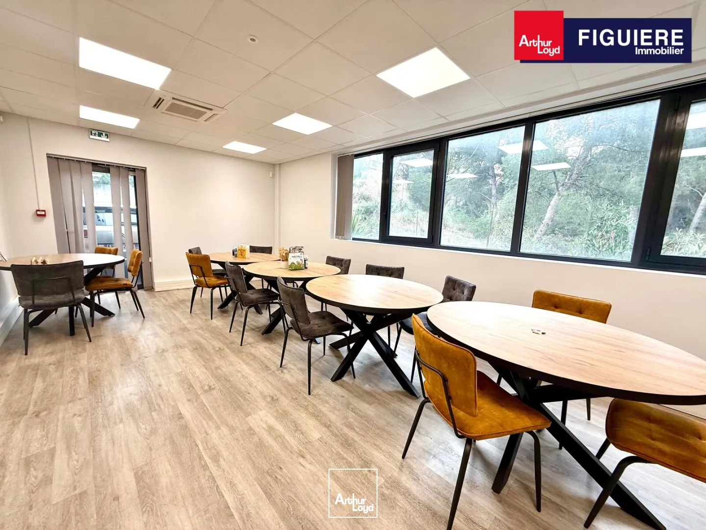Bureaux - Location - VITROLLES - 13127 - 206.6-206.6 - 7889431