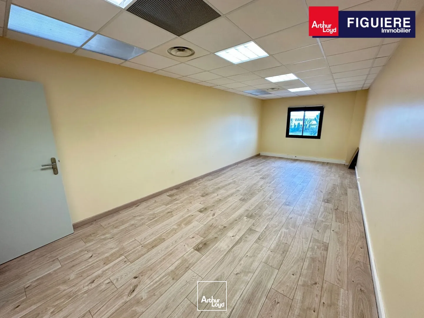 Bureaux - Vente - EGUILLES - 13510 - 75-75 - 7889533