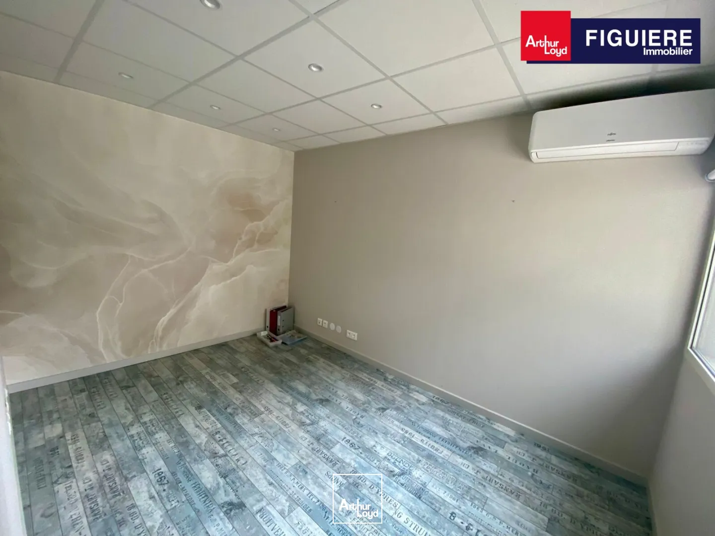Bureaux - Location - SALON DE PROVENCE - 13300 - 105-105 - 7889637