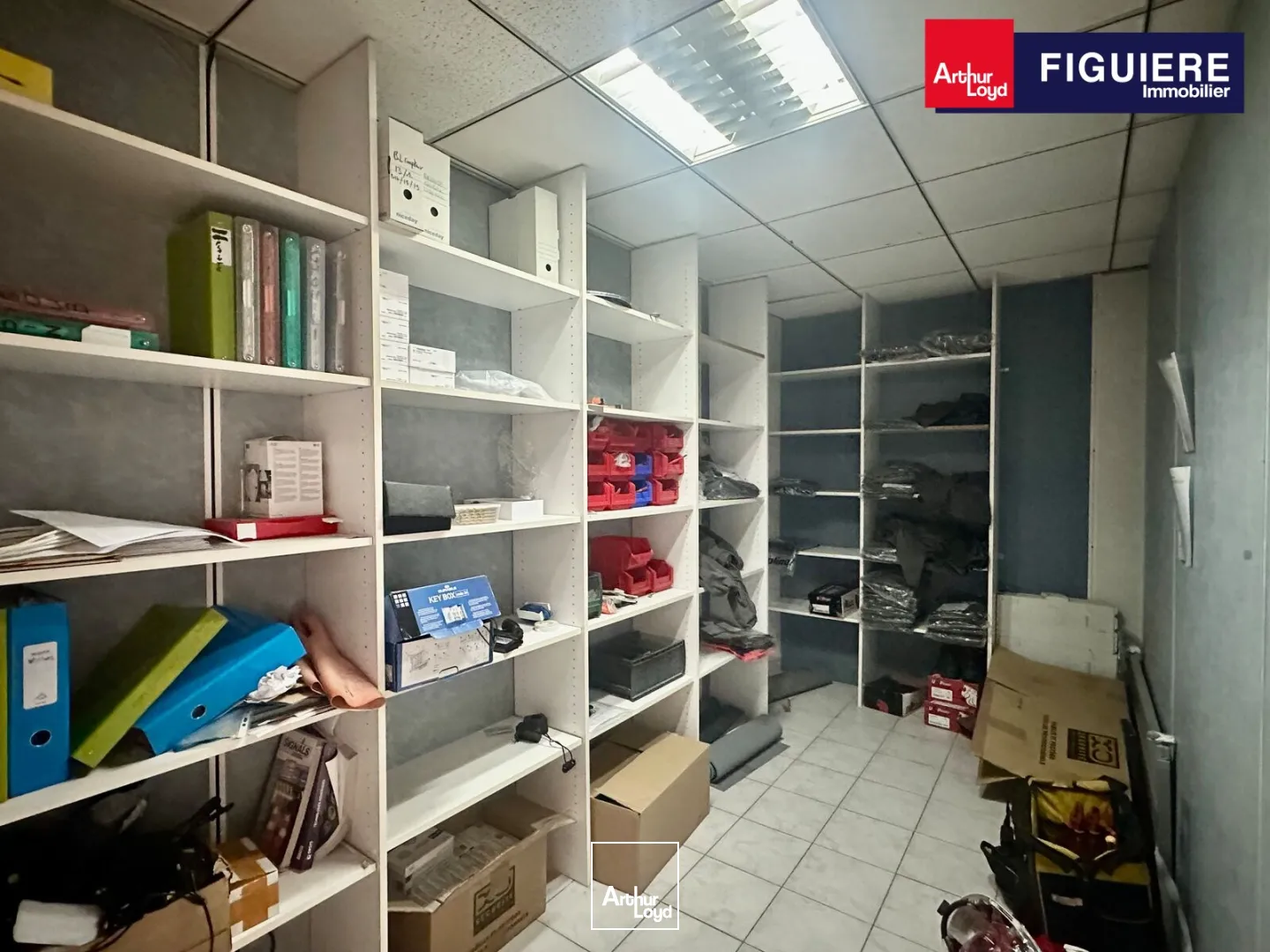 Locaux d'activité & Entrepôts - Location - SAINT VICTORET - 13730 - 590-590 - 7889731