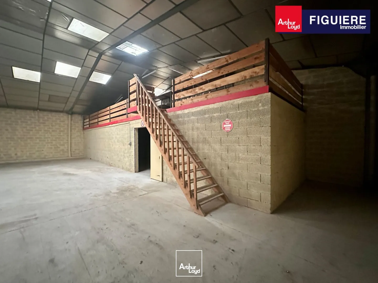 Locaux d'activité & Entrepôts - Location - AIX EN PROVENCE - 13080 - 377-377 - 7889840