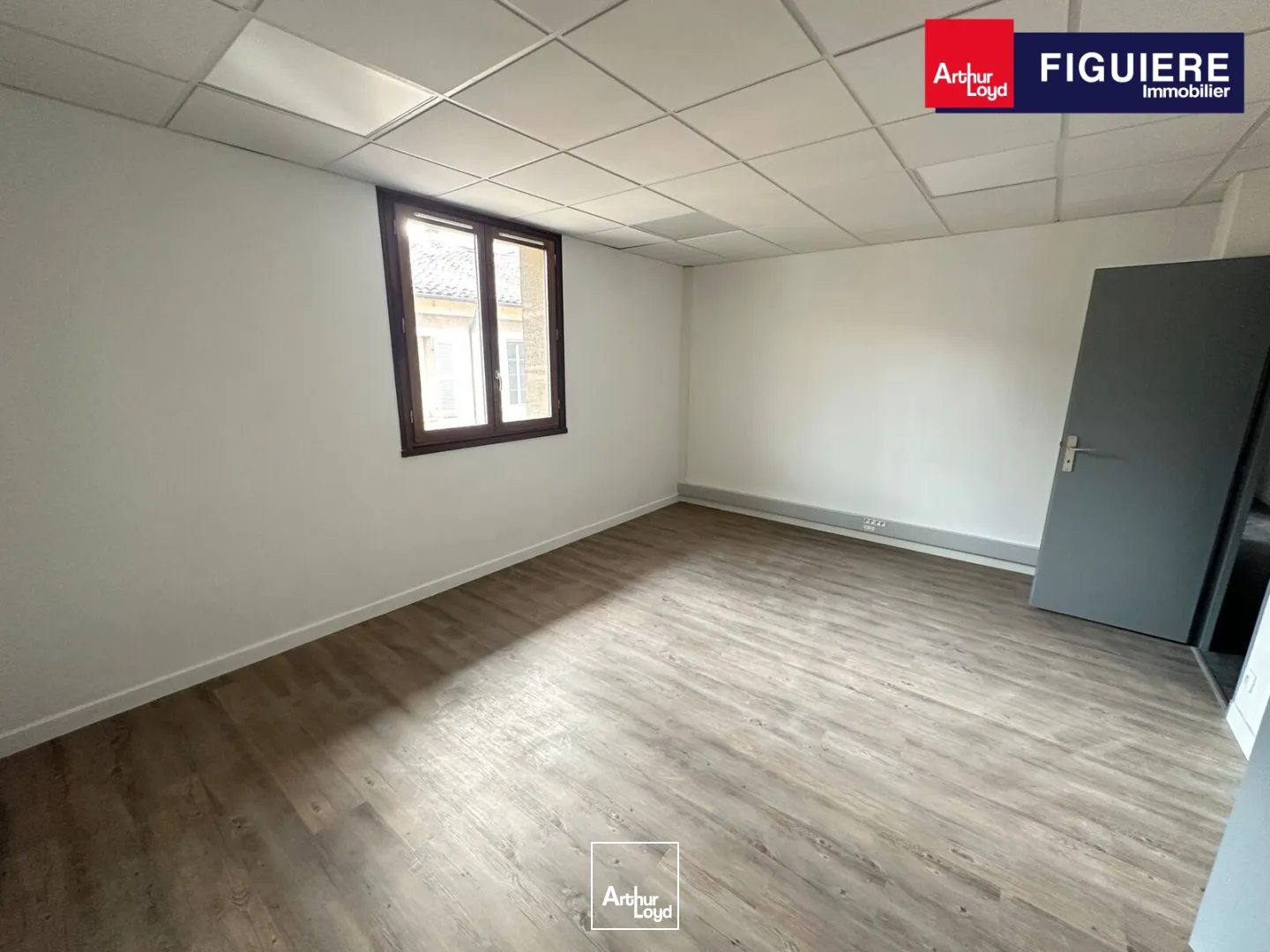 Bureaux - Location - AIX EN PROVENCE - 13100 - 123-447 - 7890009
