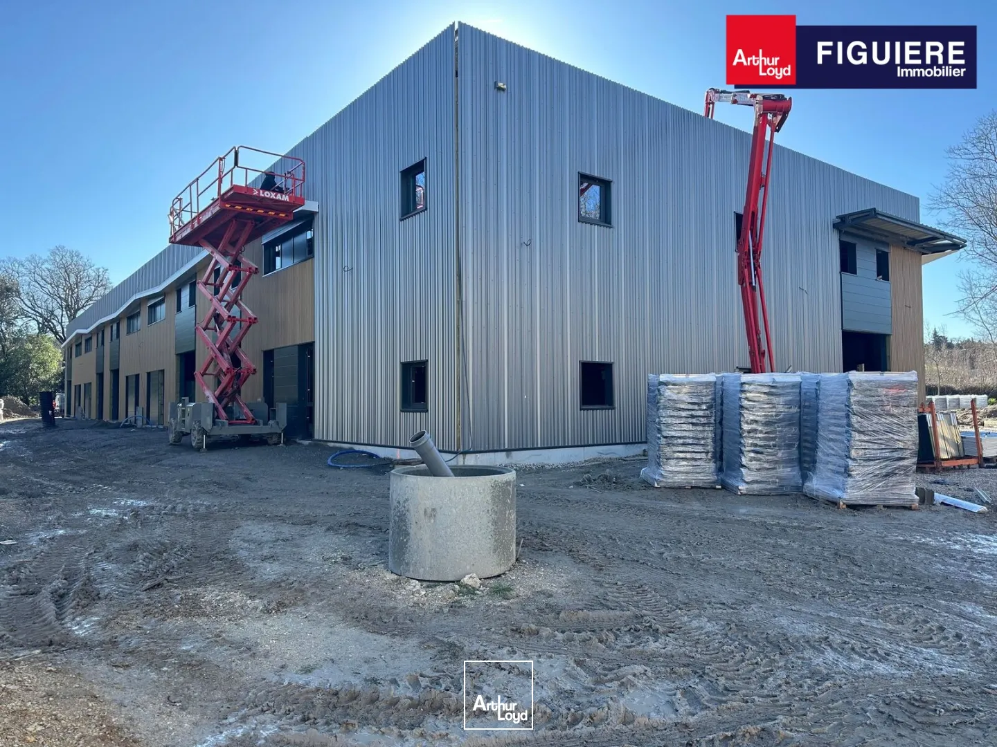 Locaux d'activité & Entrepôts - Location - BOUC BEL AIR - 13320 - 299.83-899.61 - 7890035
