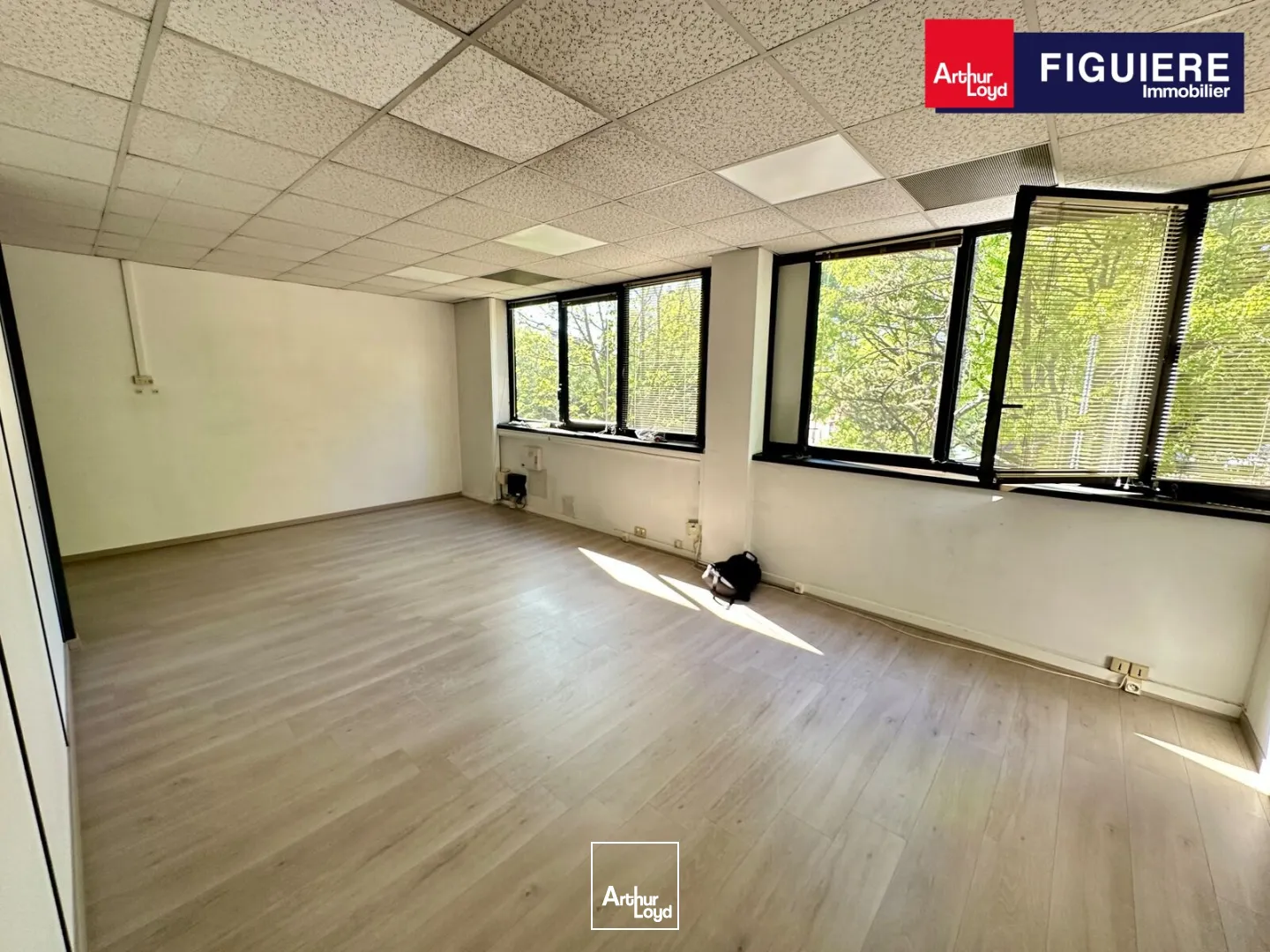 Bureaux - Vente - AIX EN PROVENCE - 13090 - 77-77 - 7890067