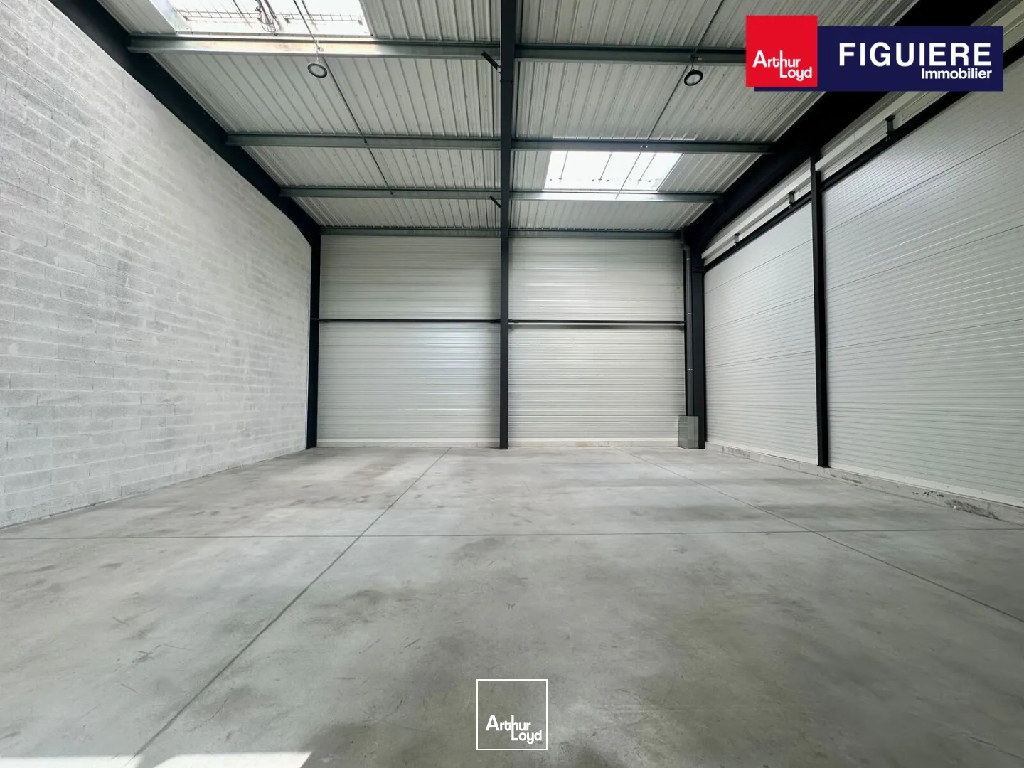 Locaux d'activité & Entrepôts - Location - GIGNAC LA NERTHE - 13180 - 276.92-276.92 - 7890253