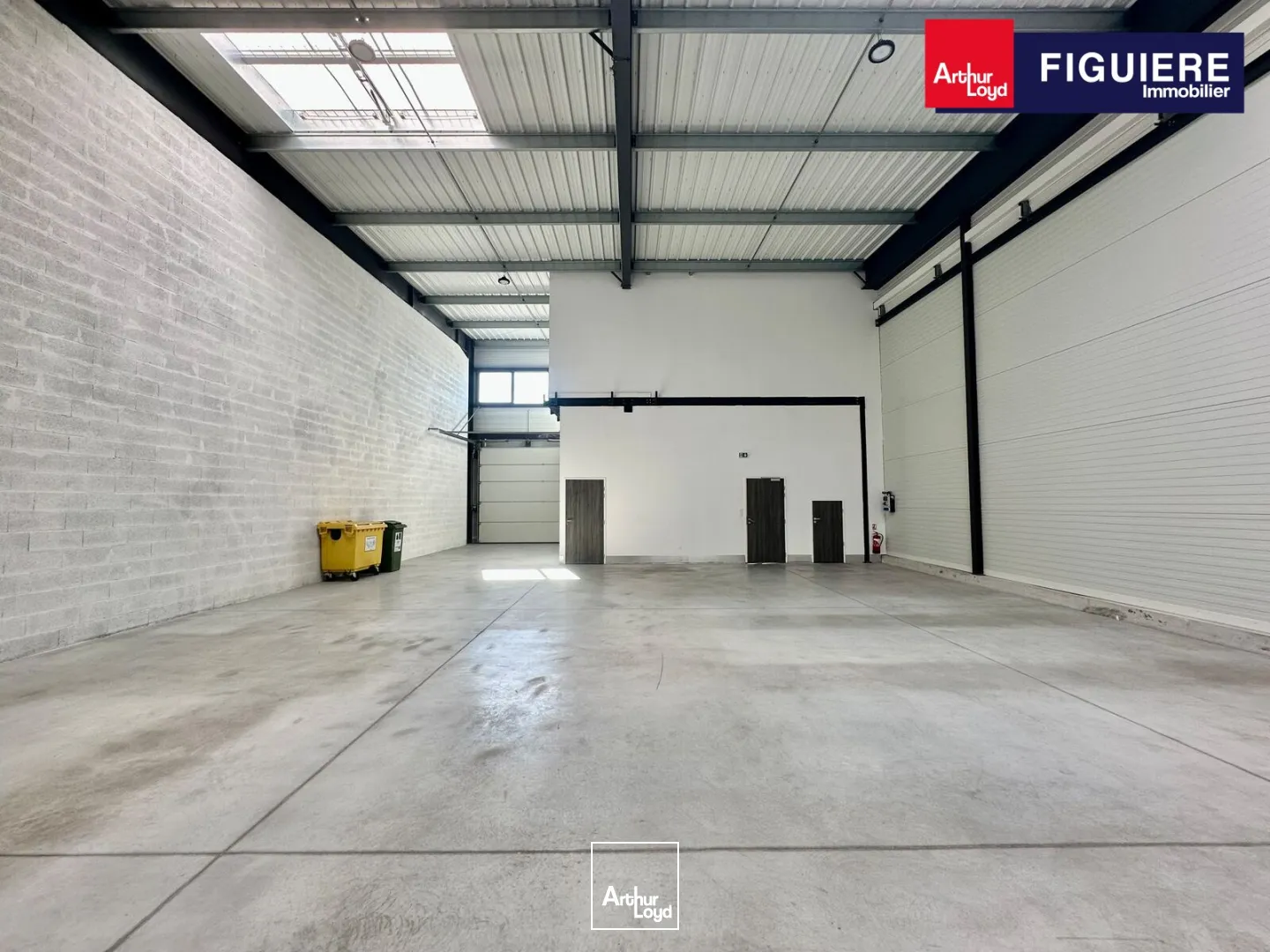 Locaux d'activité & Entrepôts - Location - GIGNAC LA NERTHE - 13180 - 273-273 - 7890261