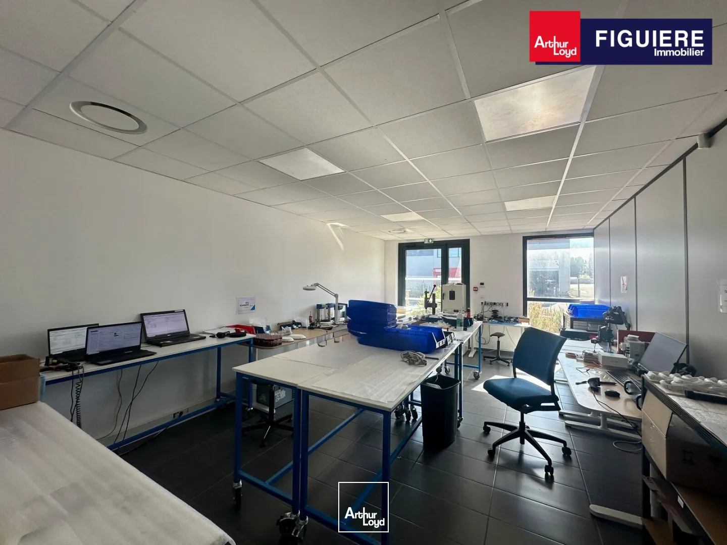 Locaux d'activité & Entrepôts - Location - GIGNAC LA NERTHE - 13180 - 606-606 - 7890315