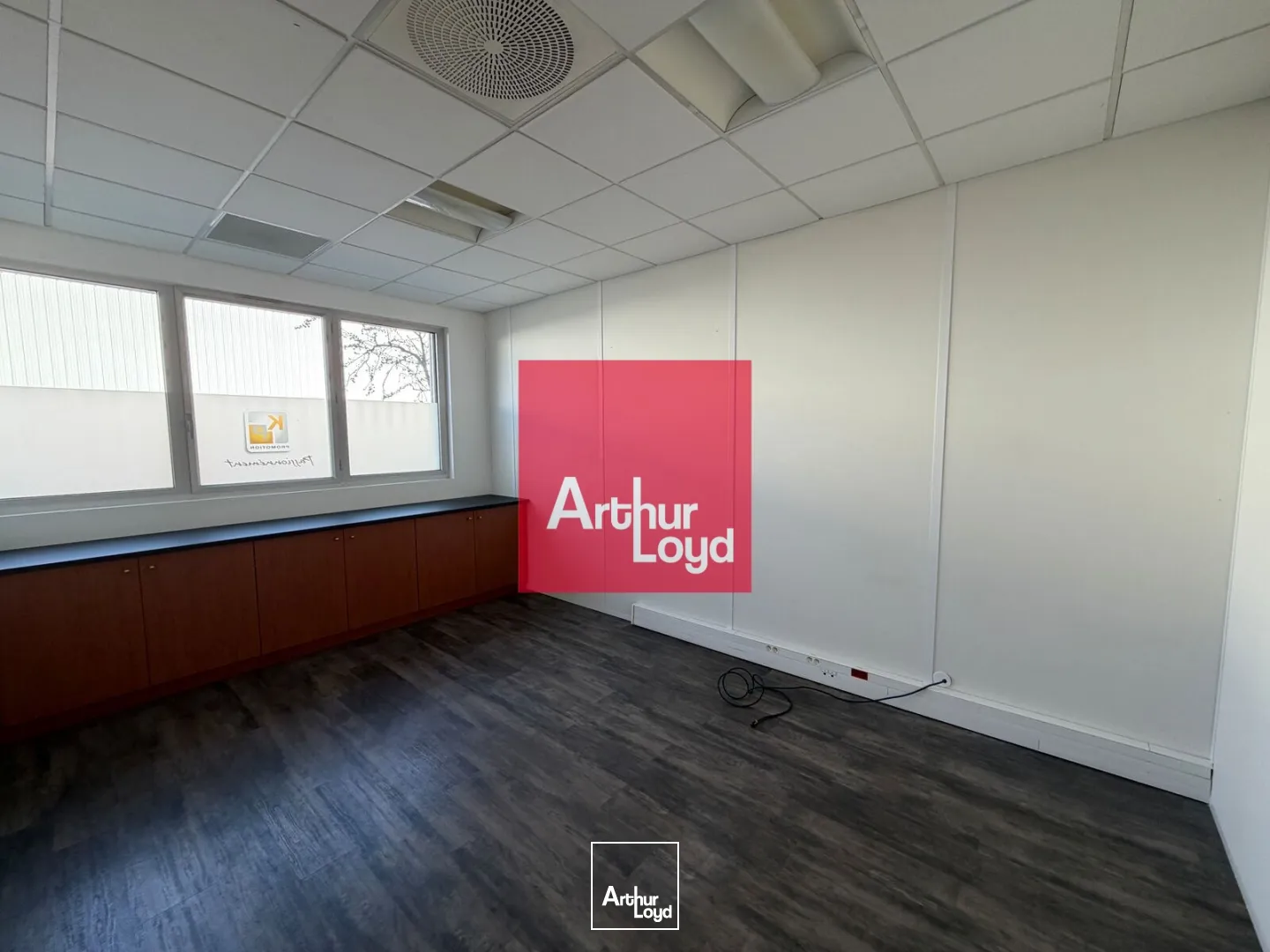 Bureaux - Location - MOIRANS - 38430 - 560-560 - 7890816