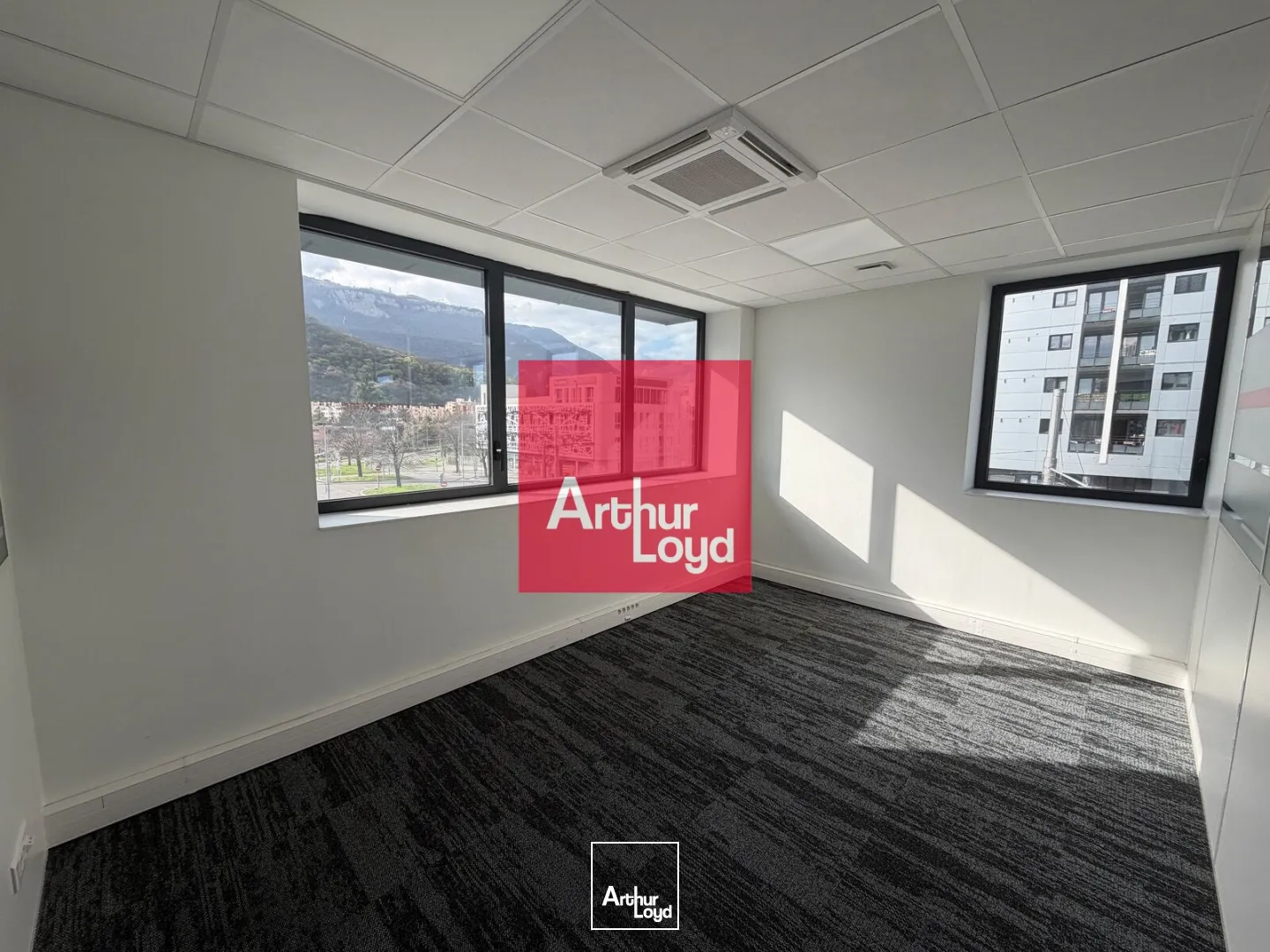 Bureaux - Location - SEYSSINET PARISET - 38170 - 106.51-837.6 - 7890838
