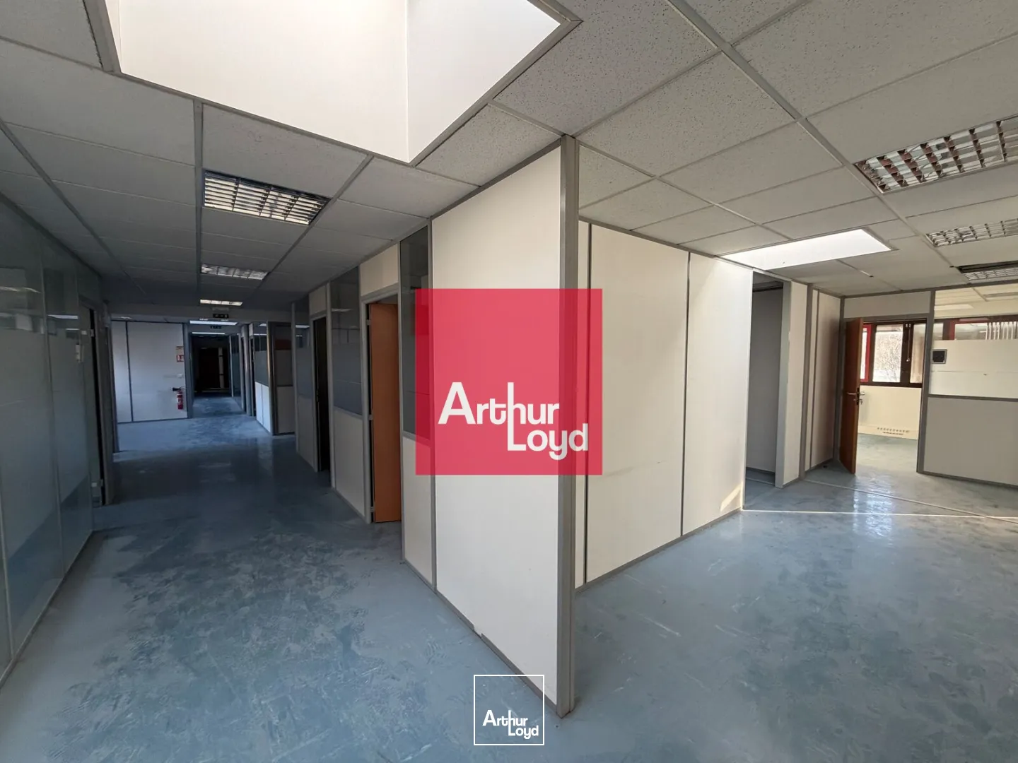 Bureaux - Vente - LA TRONCHE - 38700 - 456-456 - 7890890