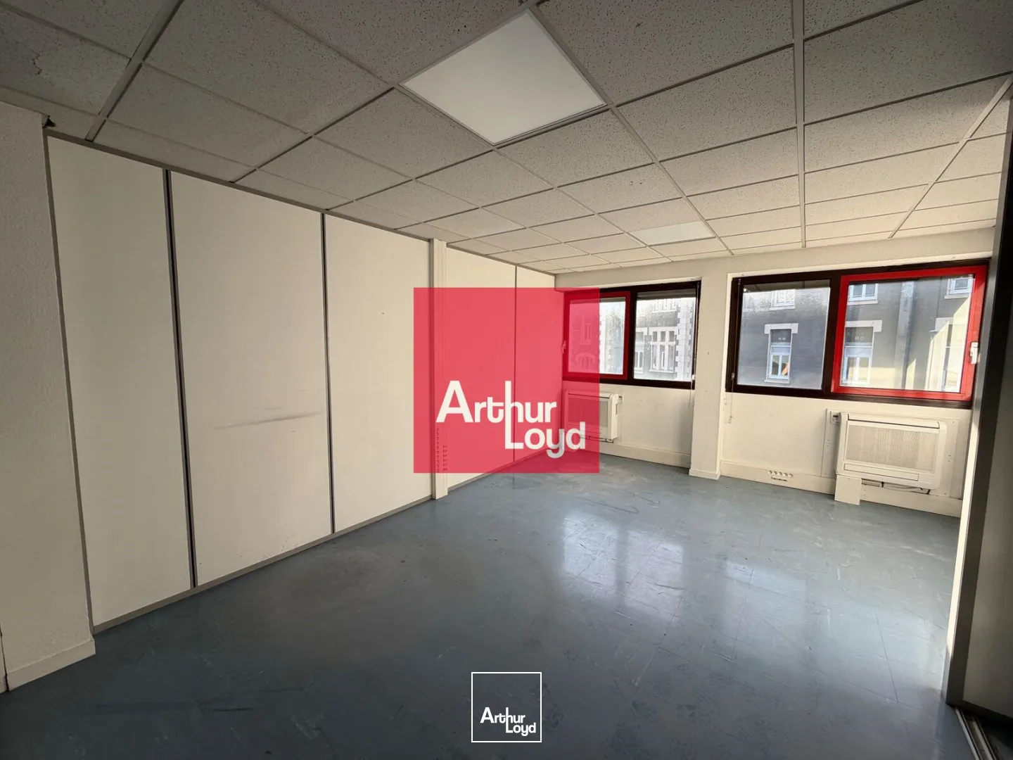 Bureaux - Vente - LA TRONCHE - 38700 - 456-456 - 7890891