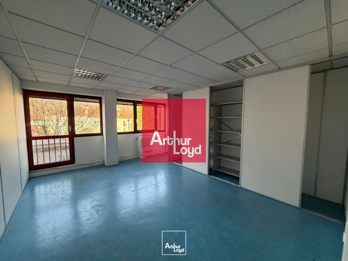 Bureaux - Location - LA TRONCHE - 38700 - 456-456 - 7890925