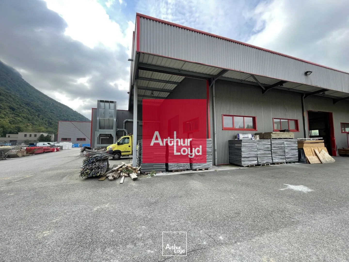 Locaux d'activité & Entrepôts - Vente - SAINT QUENTIN SUR ISERE - 38210 - 1555-1555 - 7890955
