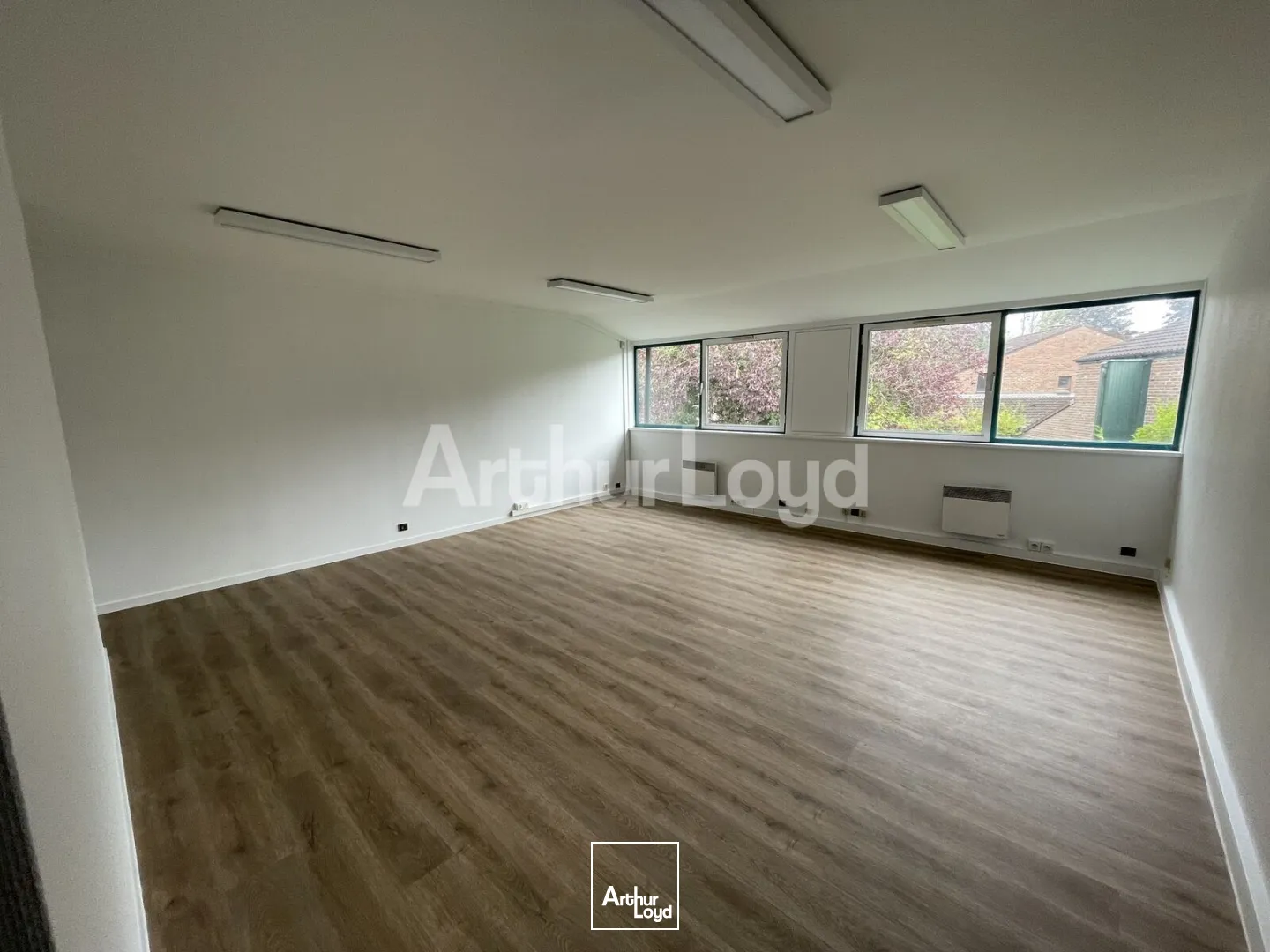 Bureaux - Location - VILLENEUVE D'ASCQ - 59650 - 39-212 - 7891661