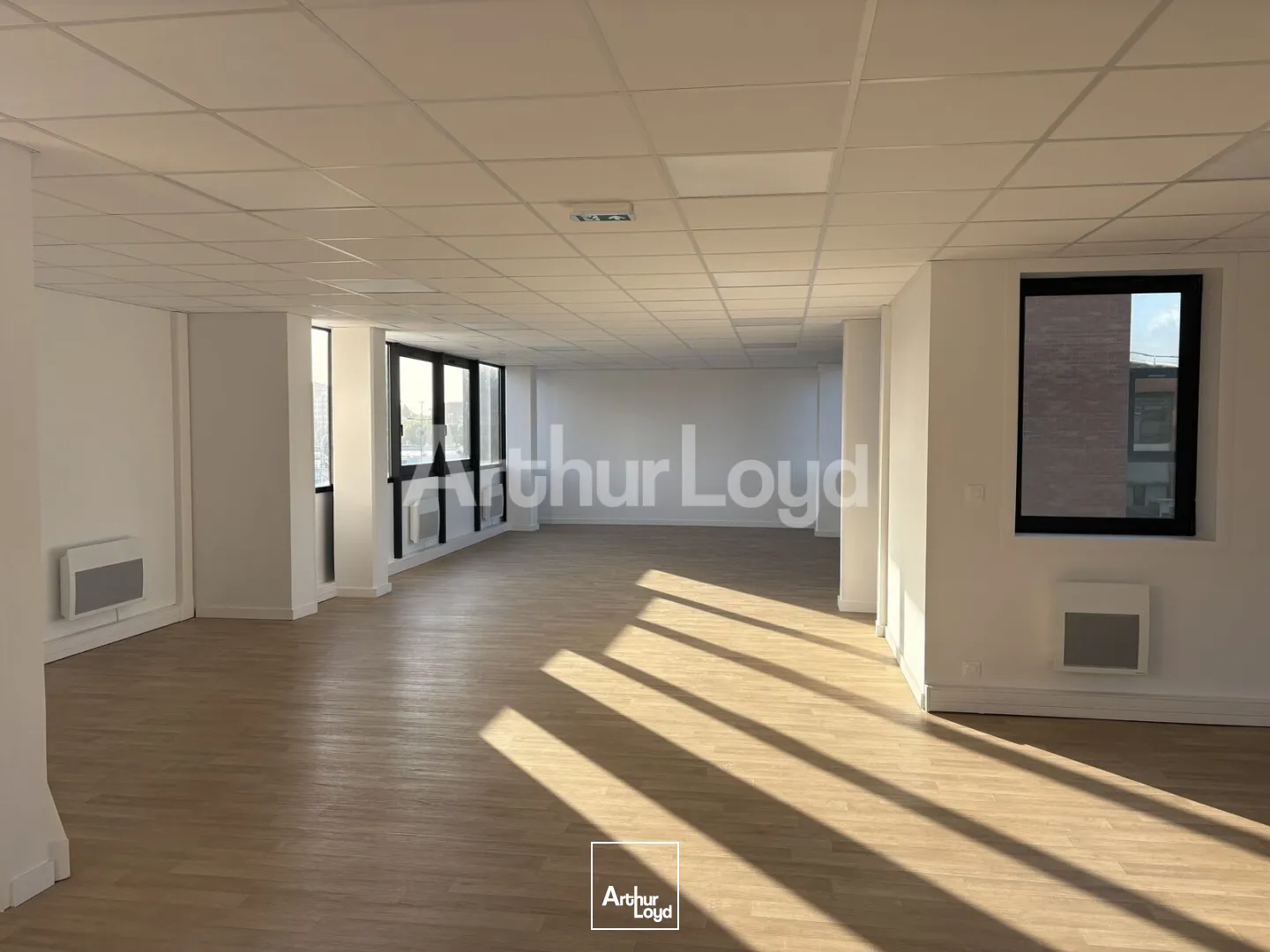 Bureaux - Location - VILLENEUVE D'ASCQ - 59650 - 105-1225 - 7891698