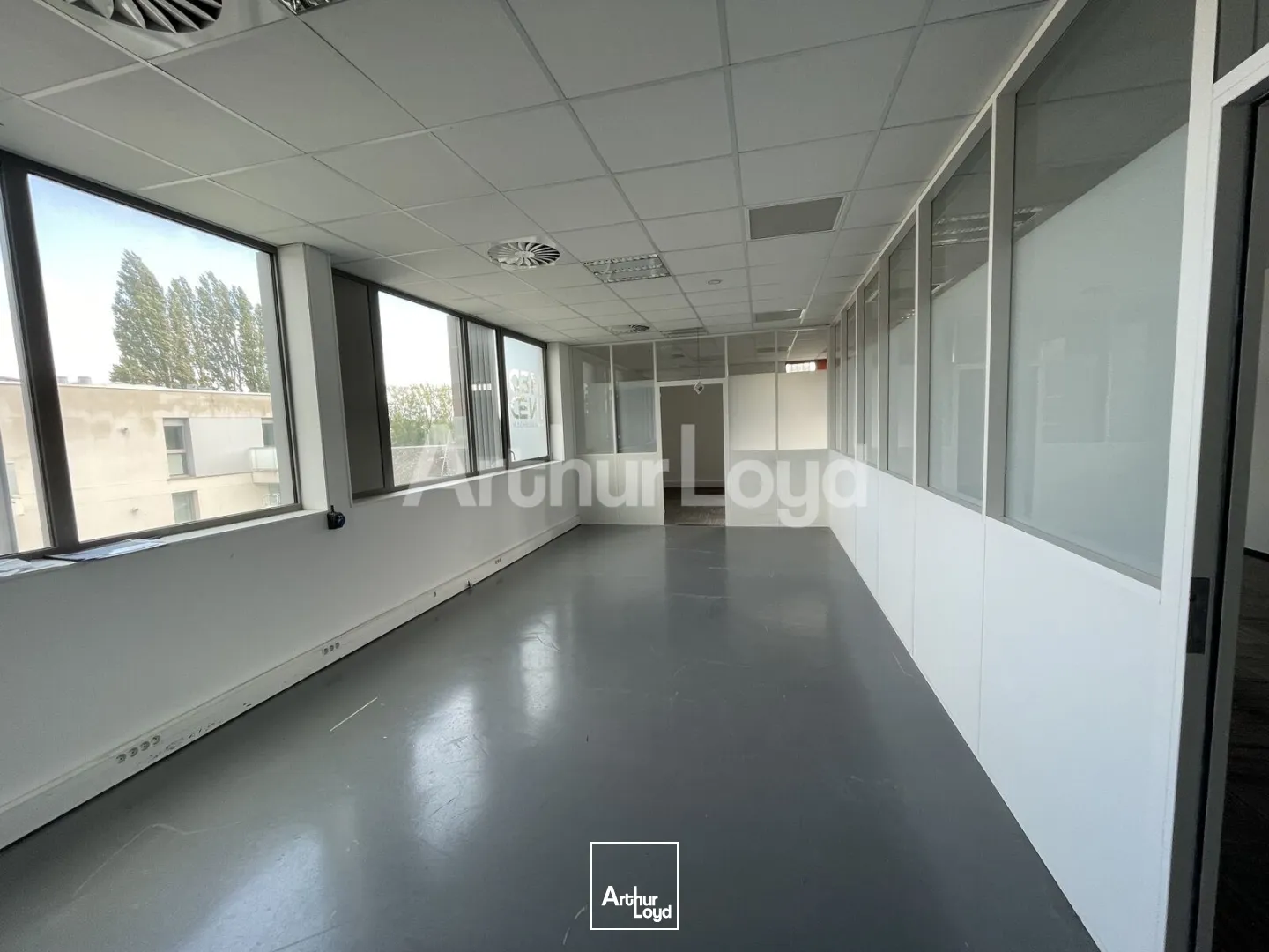Bureaux - Location - VILLENEUVE D'ASCQ - 59650 - 106.5-343 - 7891920