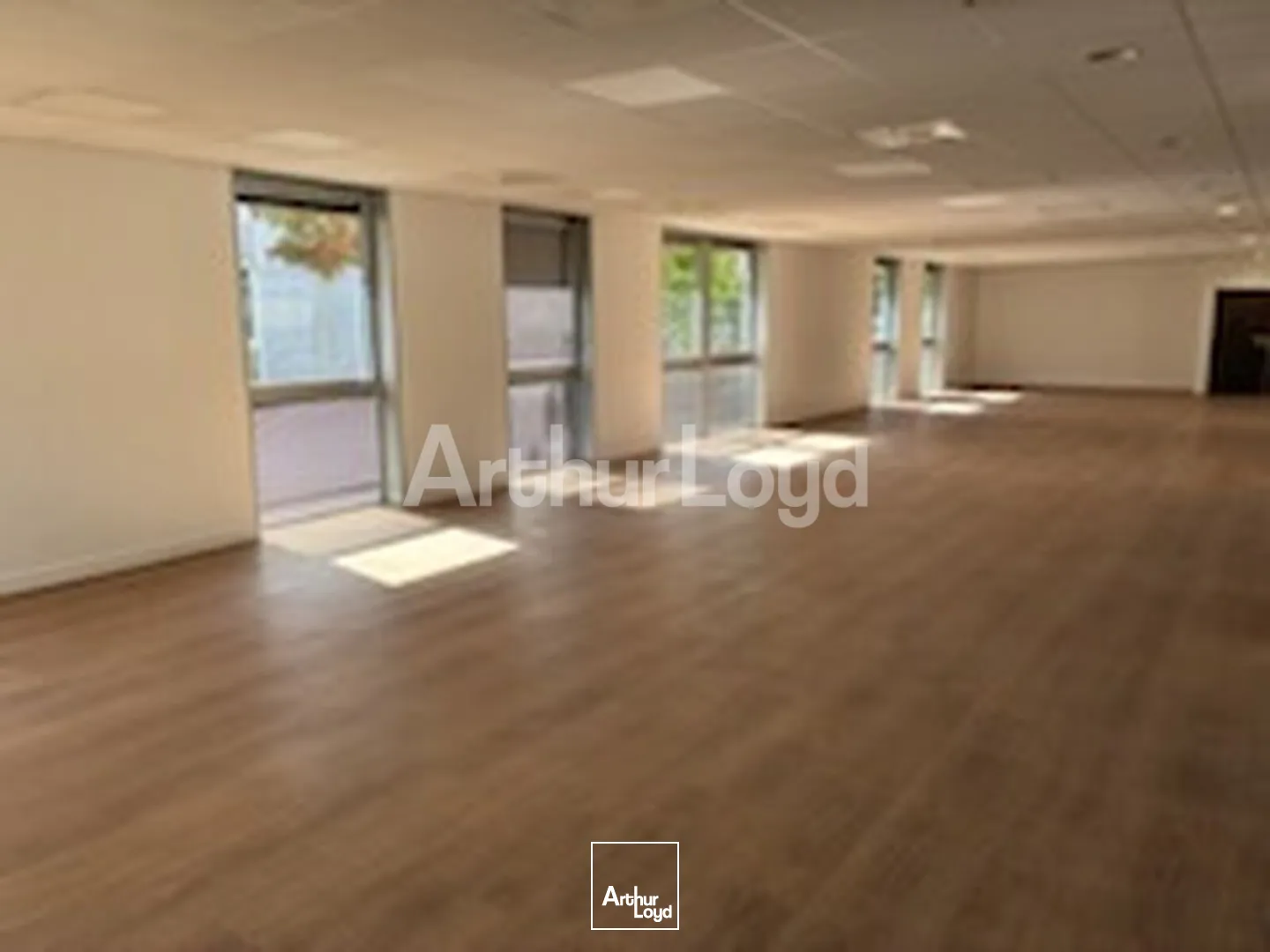 Bureaux - Location - MARCQ EN BAROEUL - 59700 - 66.11-2185.59 - 7891968