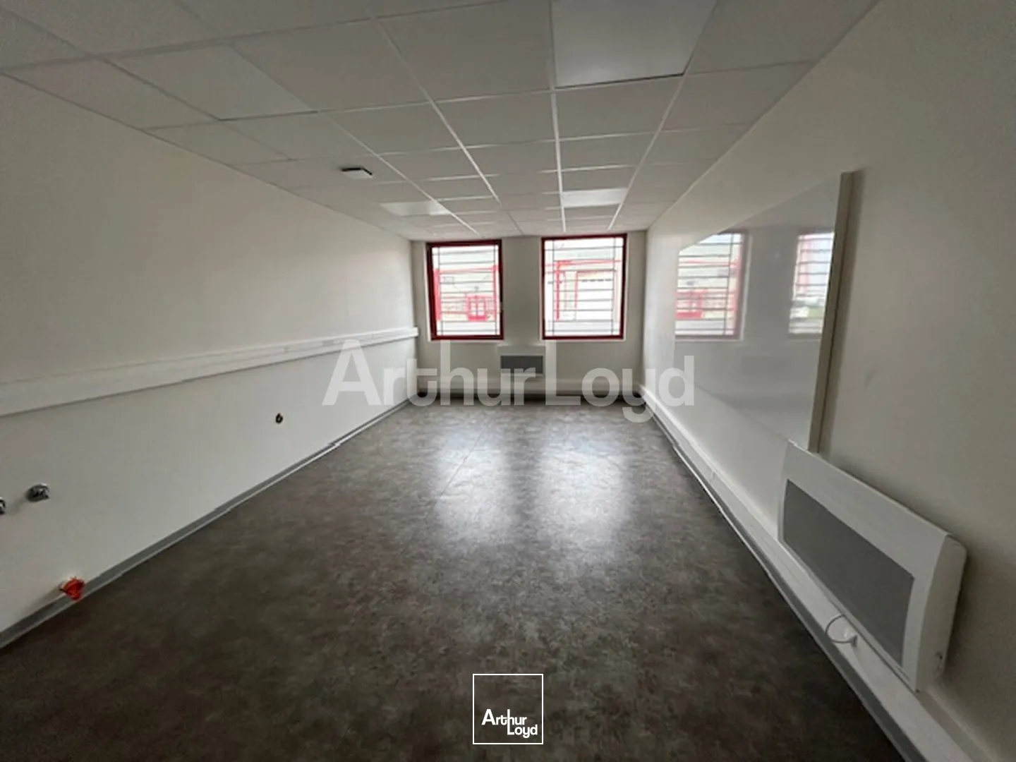 Locaux d'activité & Entrepôts - Location - PETITE FORET - 59494 - 1384-1384 - 7892067
