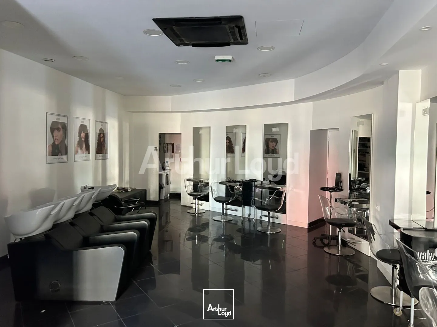 Locaux commerciaux - Location - LA MADELEINE - 59110 - 73-73 - 7892157