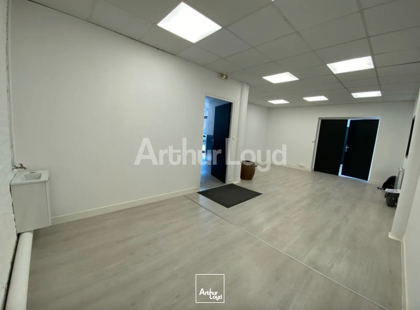 Bureaux - Location - LILLE - 59000 - 81-81 - 7892240