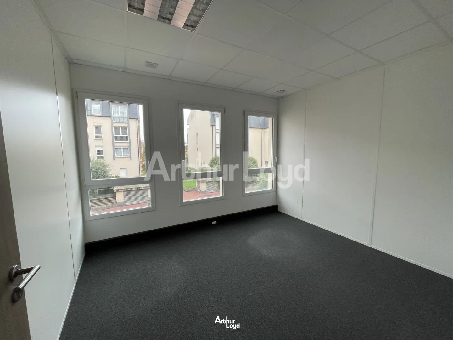 Bureaux - Vente - ARMENTIERES - 59280 - 86-86 - 7892248