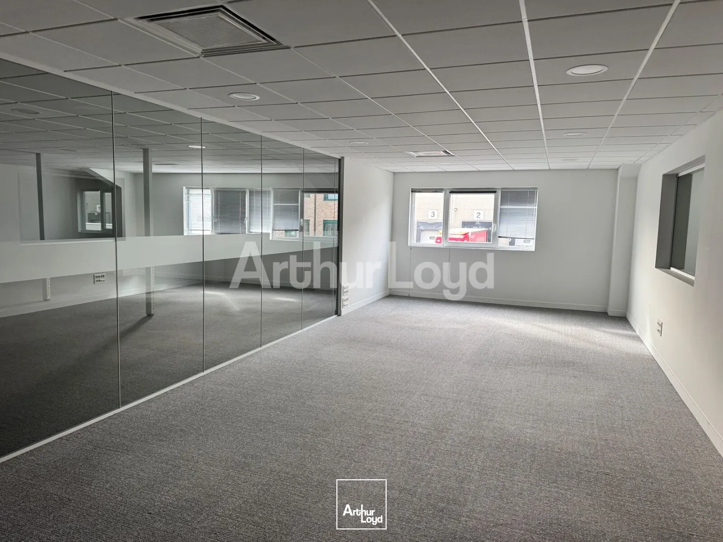 Locaux d'activité & Entrepôts - Location - RONCQ - 59223 - 4742.62-4742.62 - 7892349