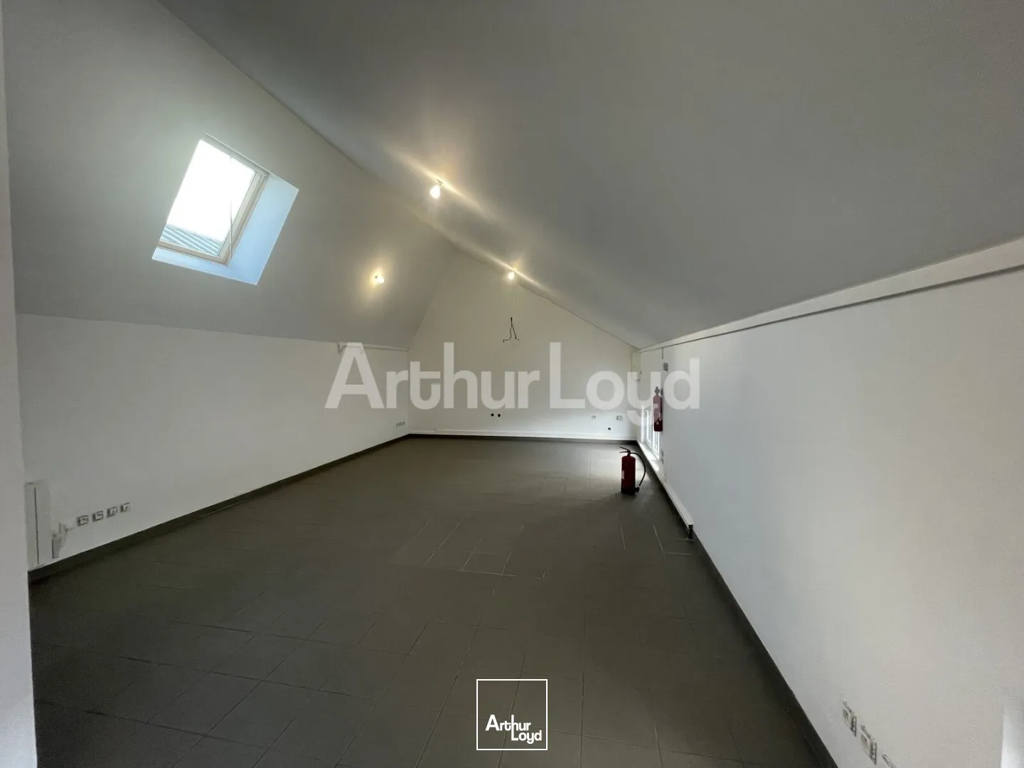 Bureaux - Location - HEM - 59510 - 73-73 - 7892354