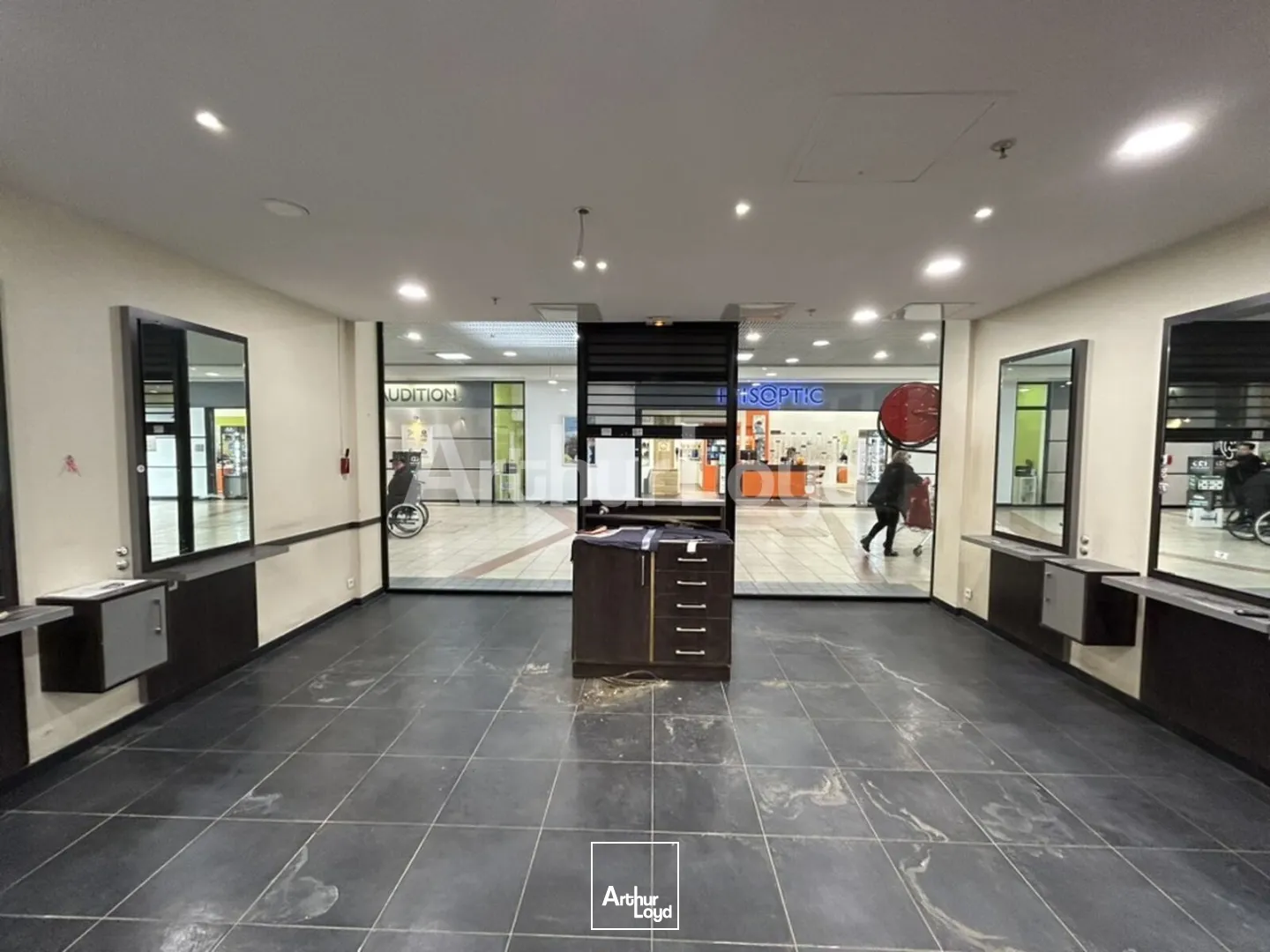 Locaux commerciaux - Vente - SIN LE NOBLE - 59450 - 46.63-46.63 - 7892396
