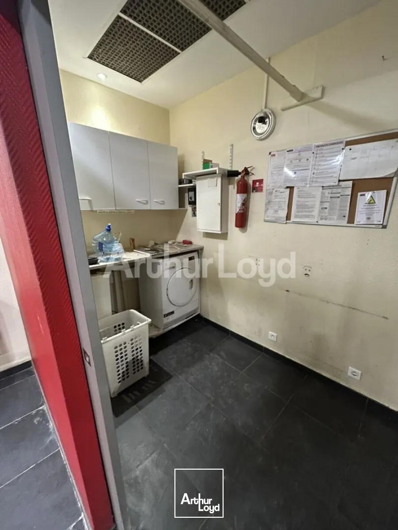 Locaux commerciaux - Vente - SIN LE NOBLE - 59450 - 46.63-46.63 - 7892397