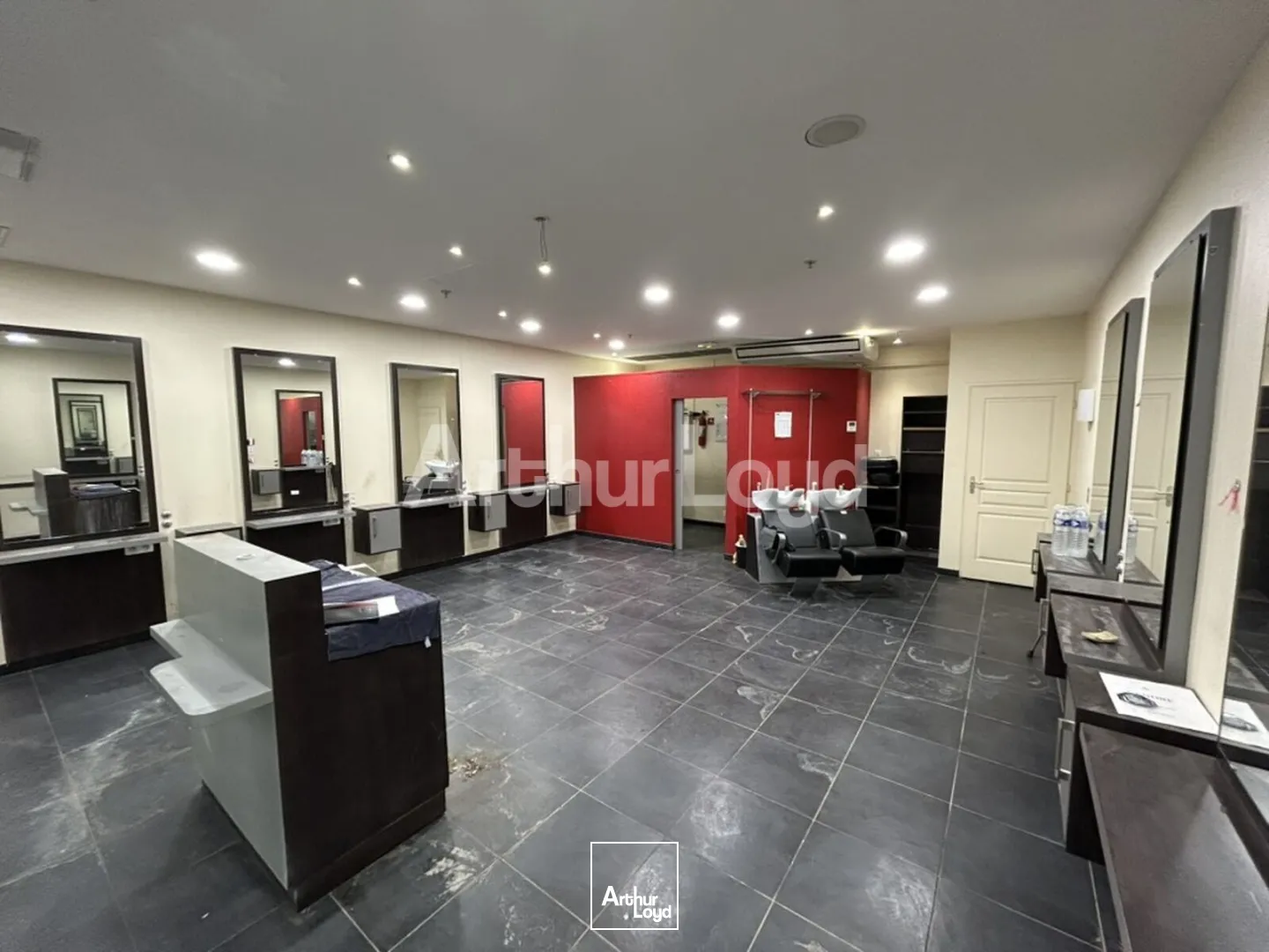 Locaux commerciaux - Vente - SIN LE NOBLE - 59450 - 46.63-46.63 - 7892398