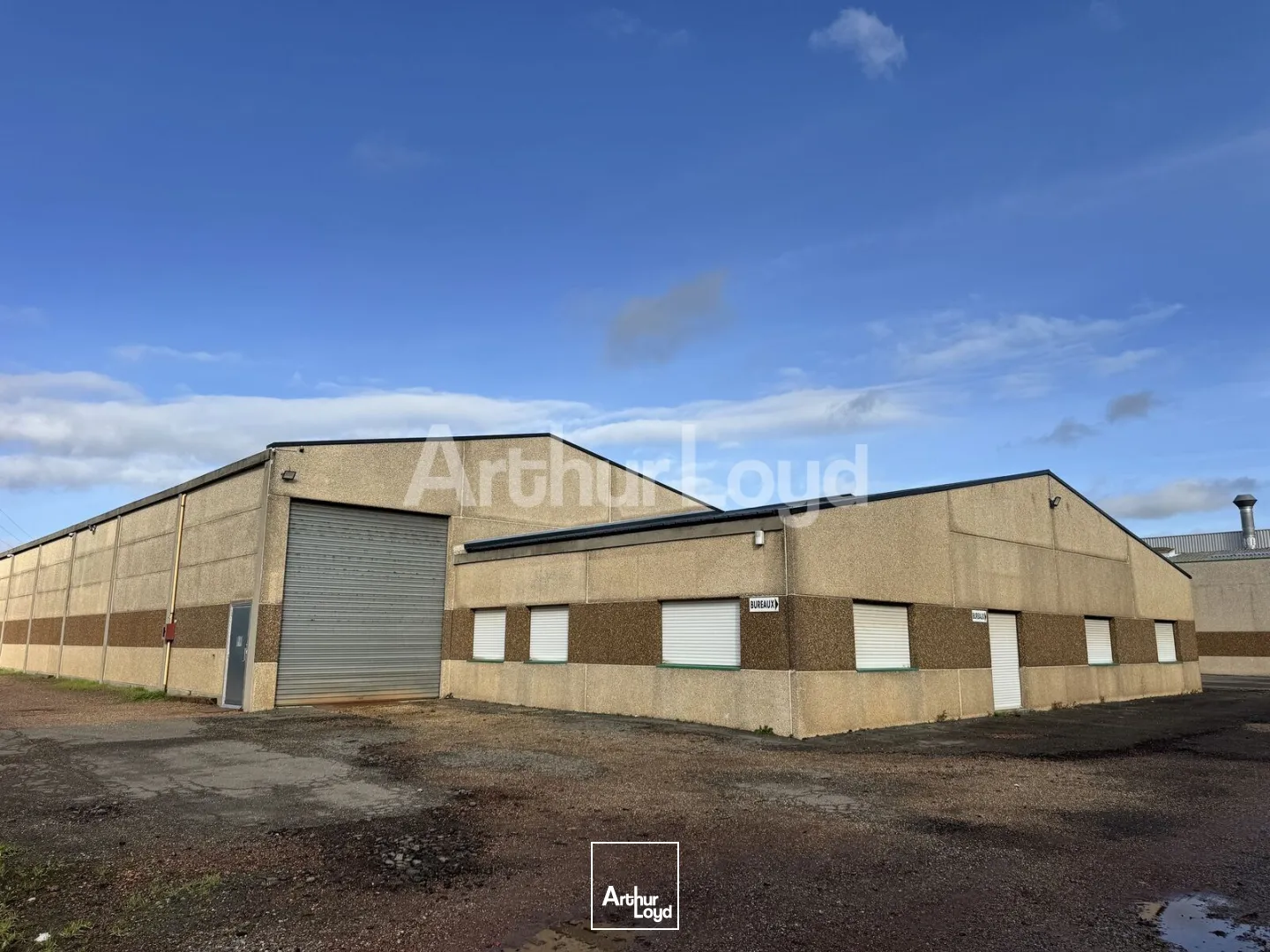 Locaux d'activité & Entrepôts - Vente - SALOME - 59496 - 209-3740 - 7892505