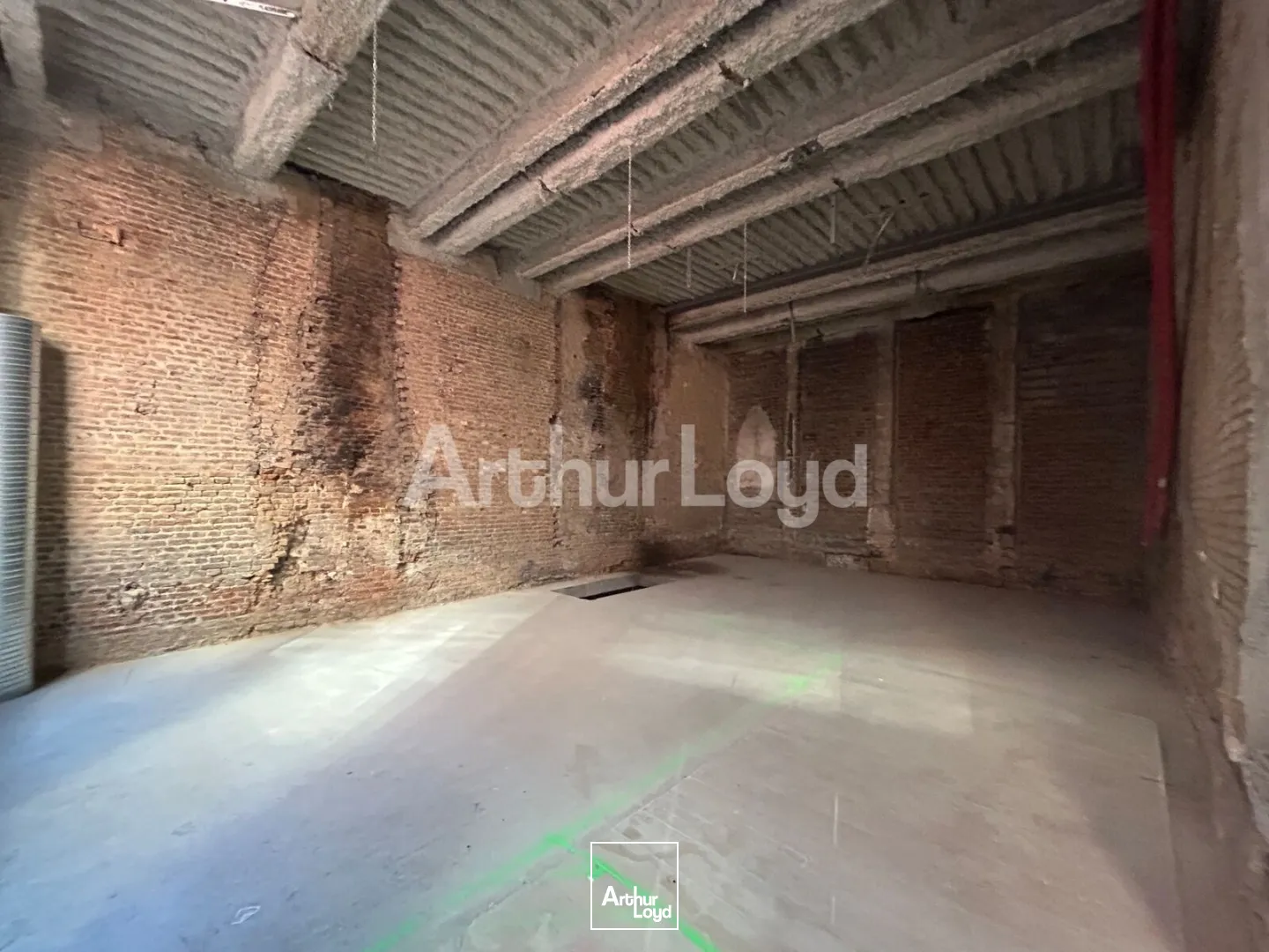 Locaux commerciaux - Location - LILLE - 59000 - 180-180 - 7892574