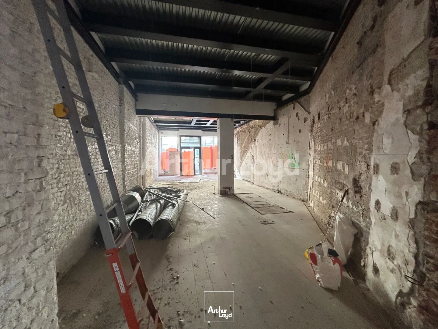 Locaux commerciaux - Location - LILLE - 59000 - 180-180 - 7892575